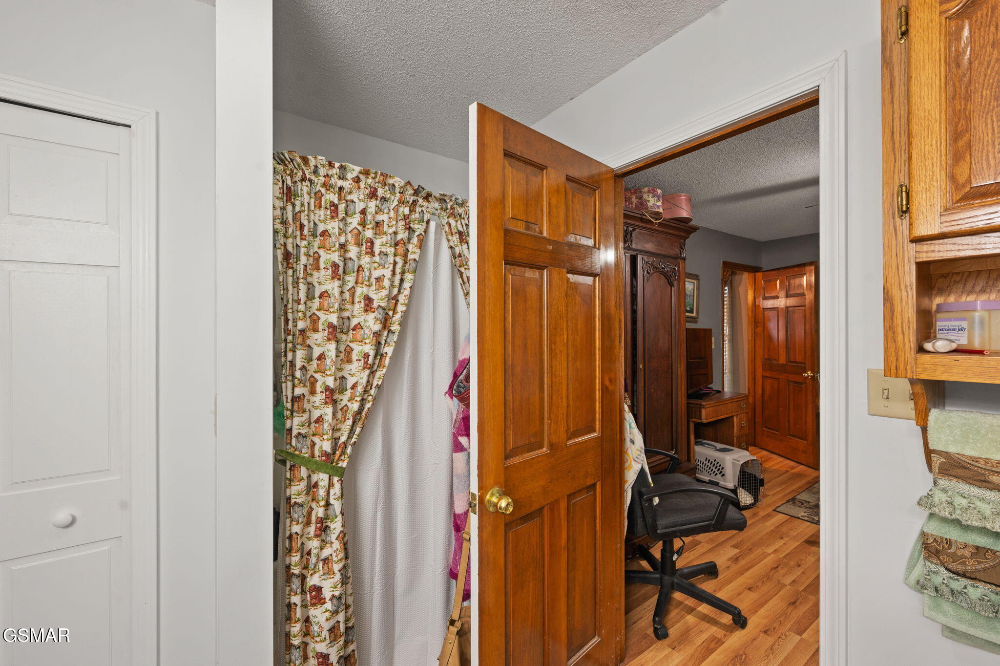 3888 Cosby Highway