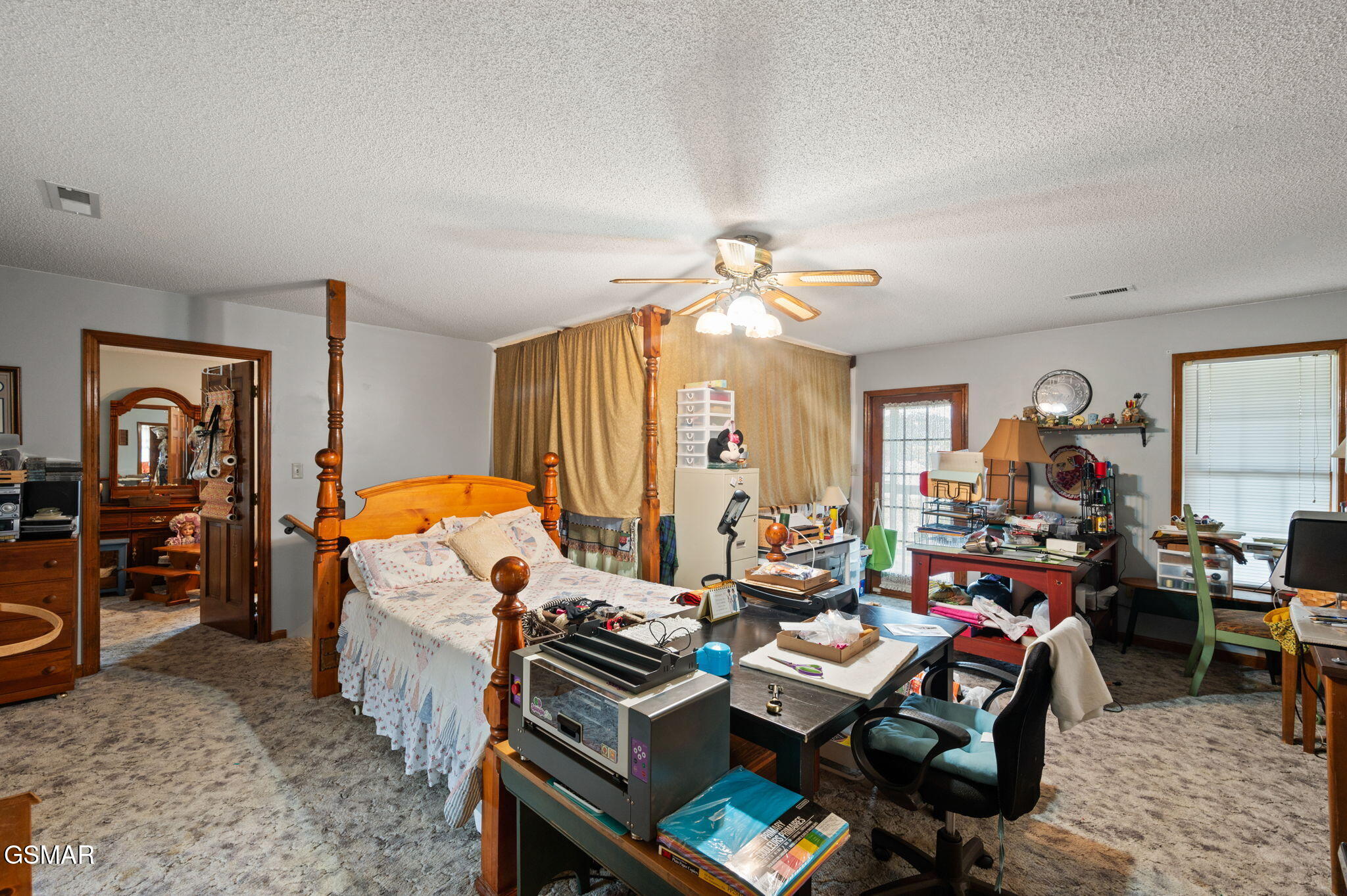 3888 Cosby Highway