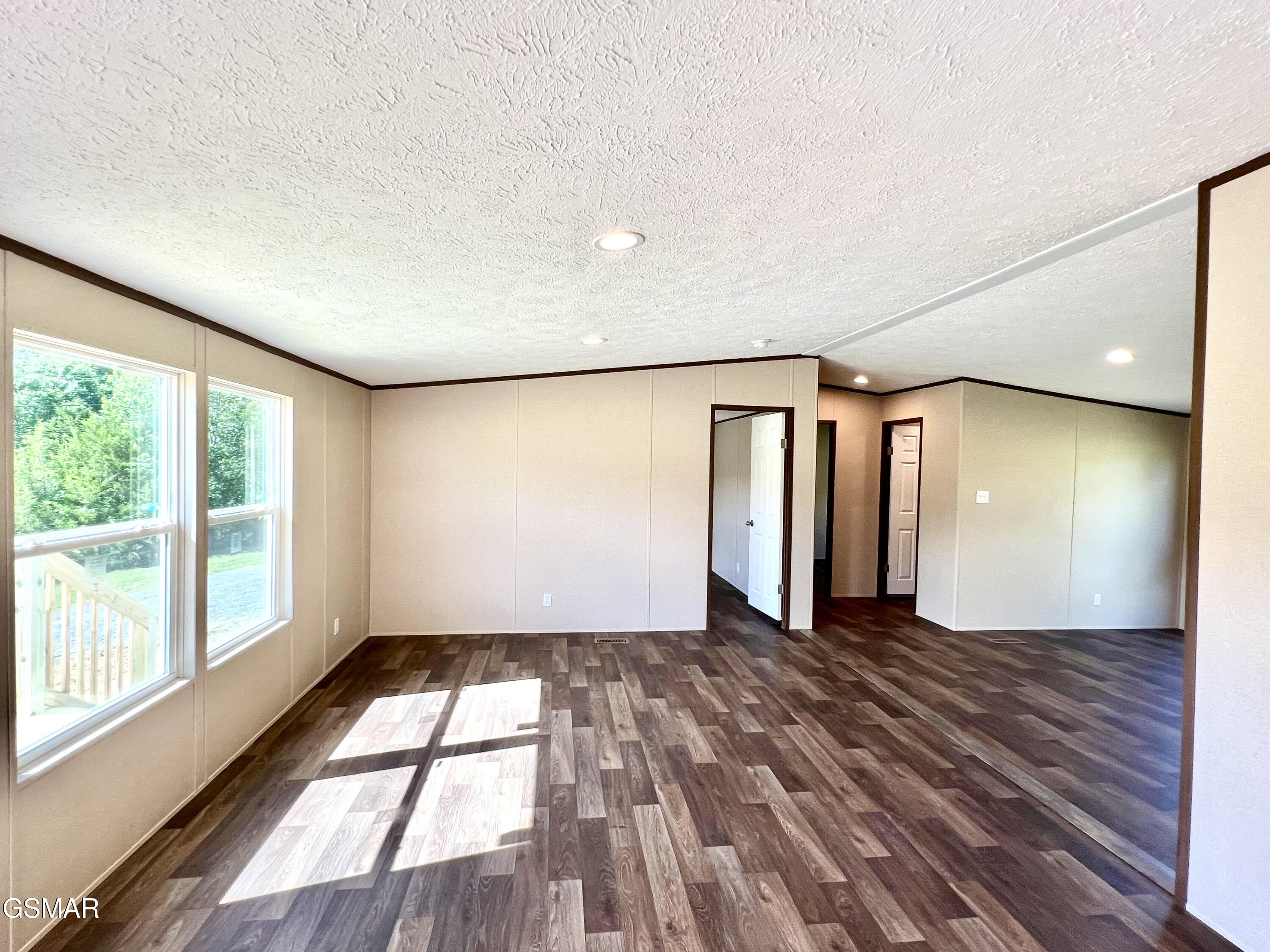 127 English Mountain Road
