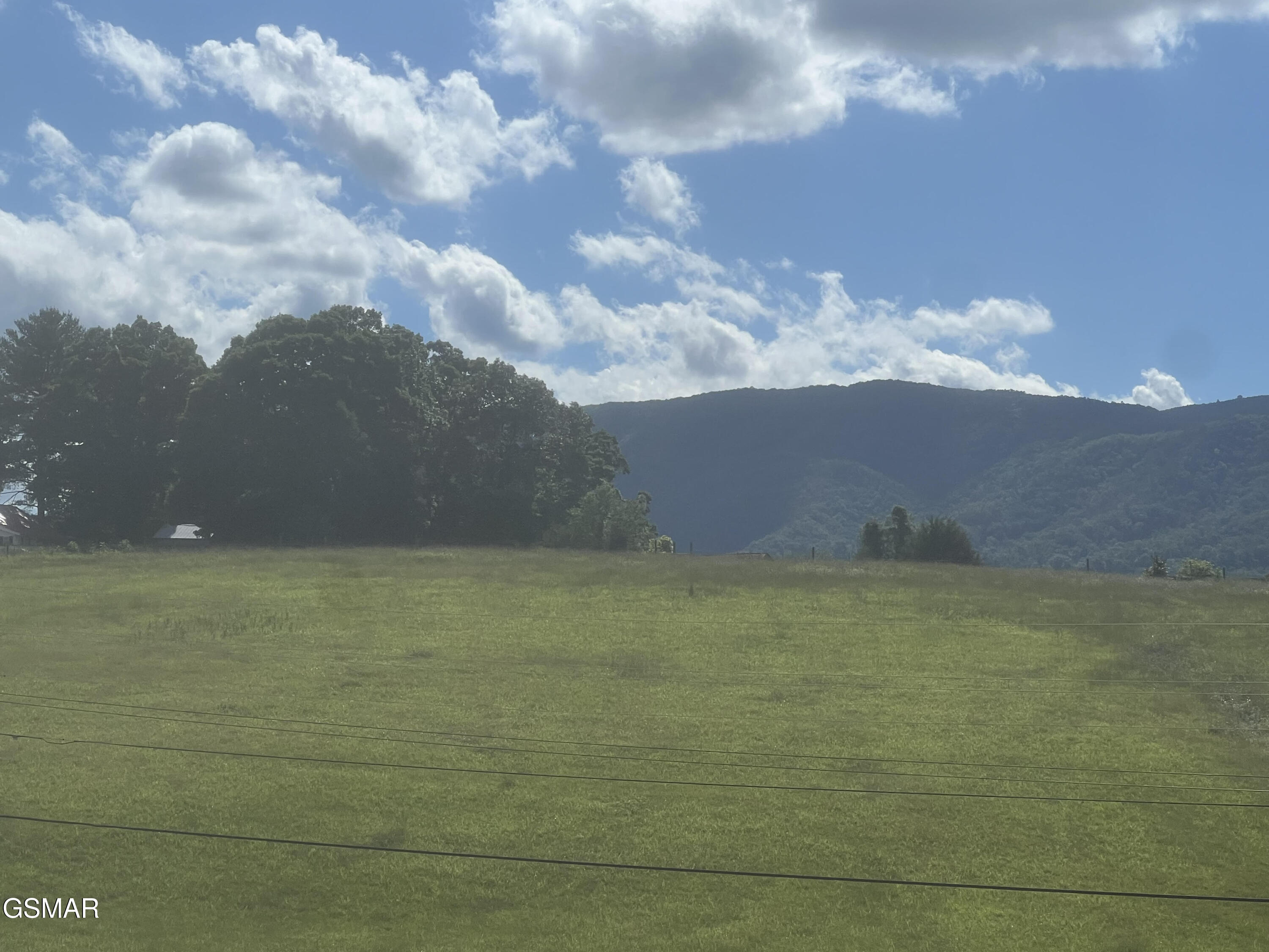 127 English Mountain Road