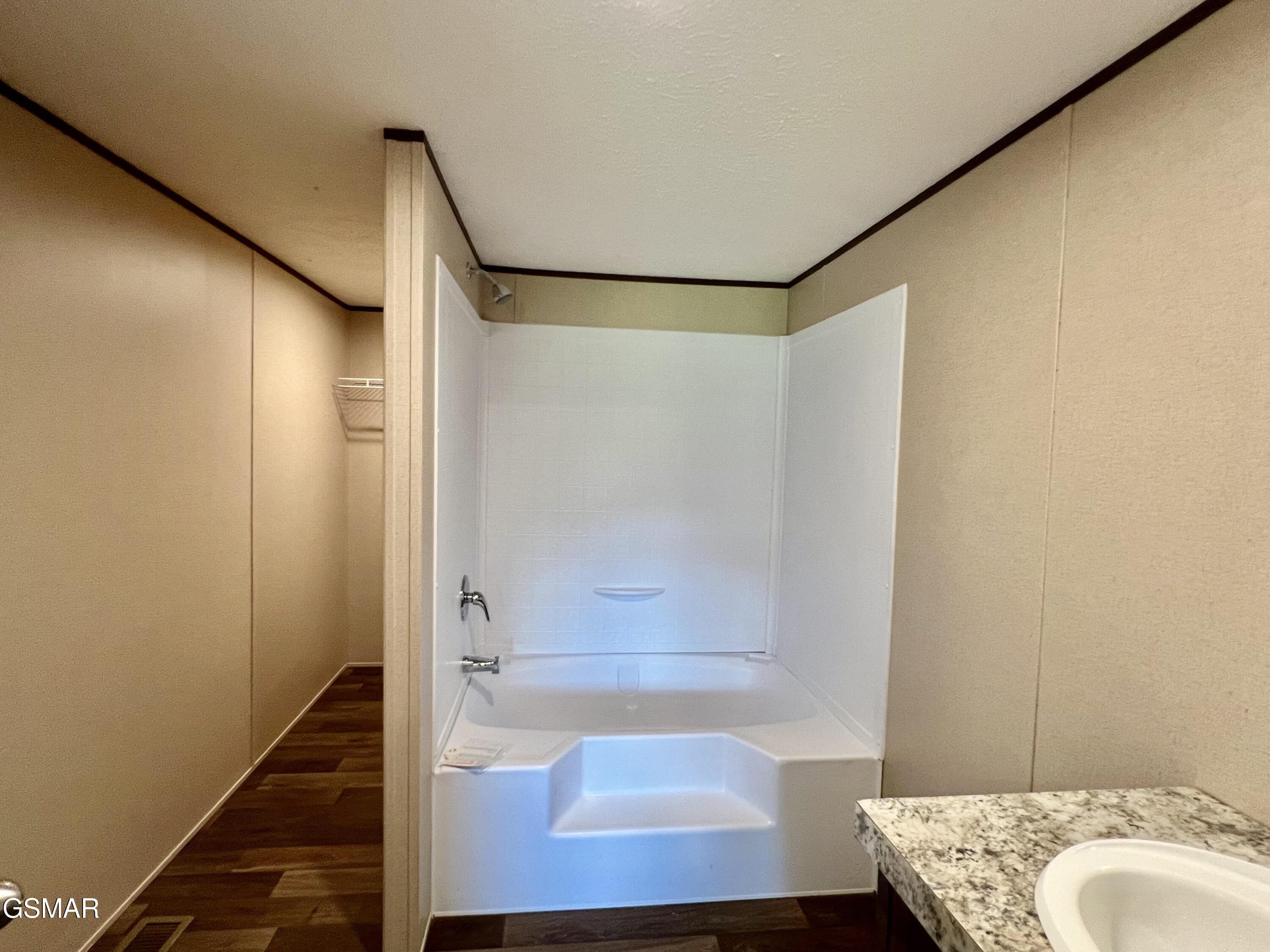127 English Mountain Road