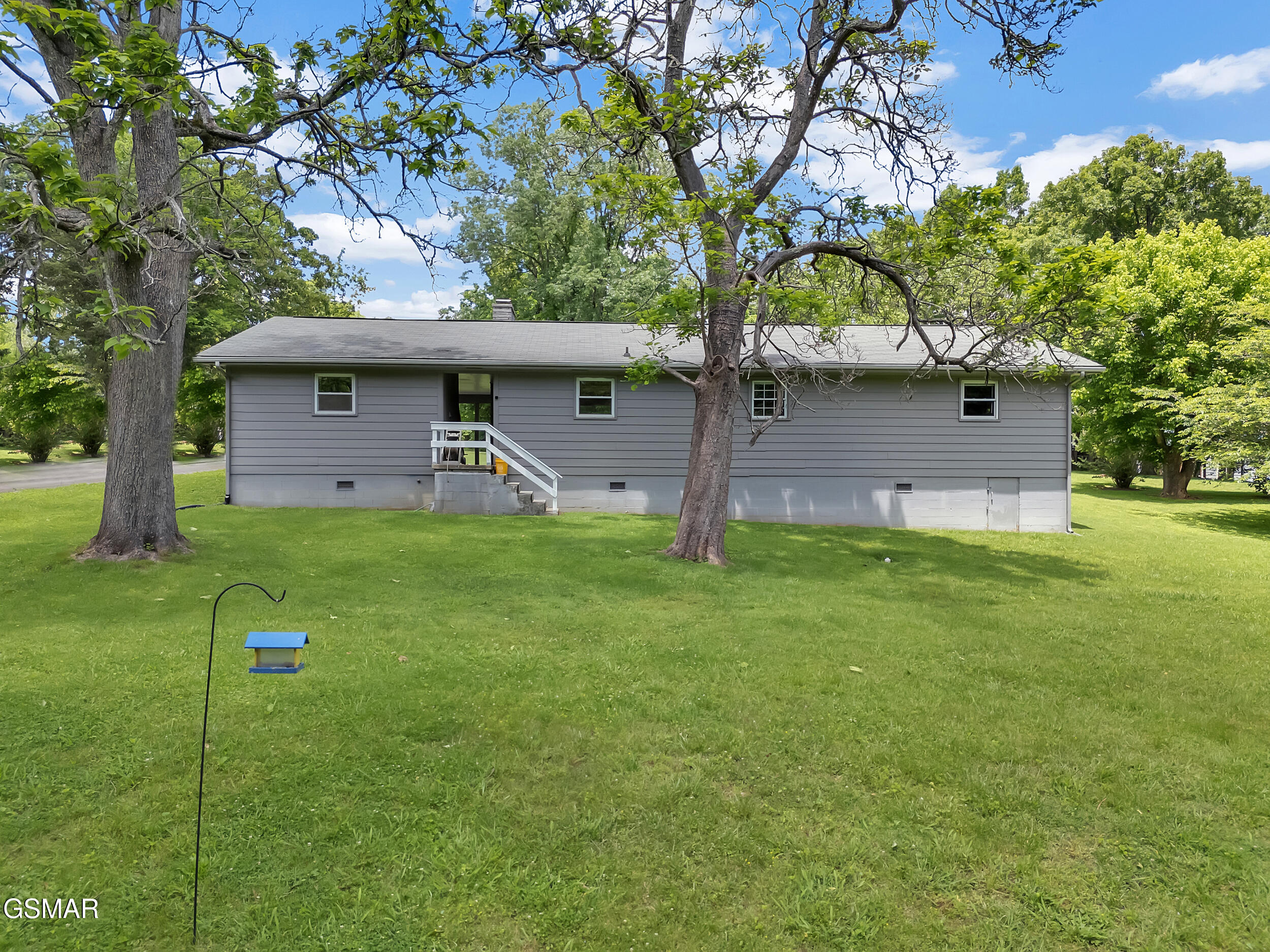 1046 McCall Lane