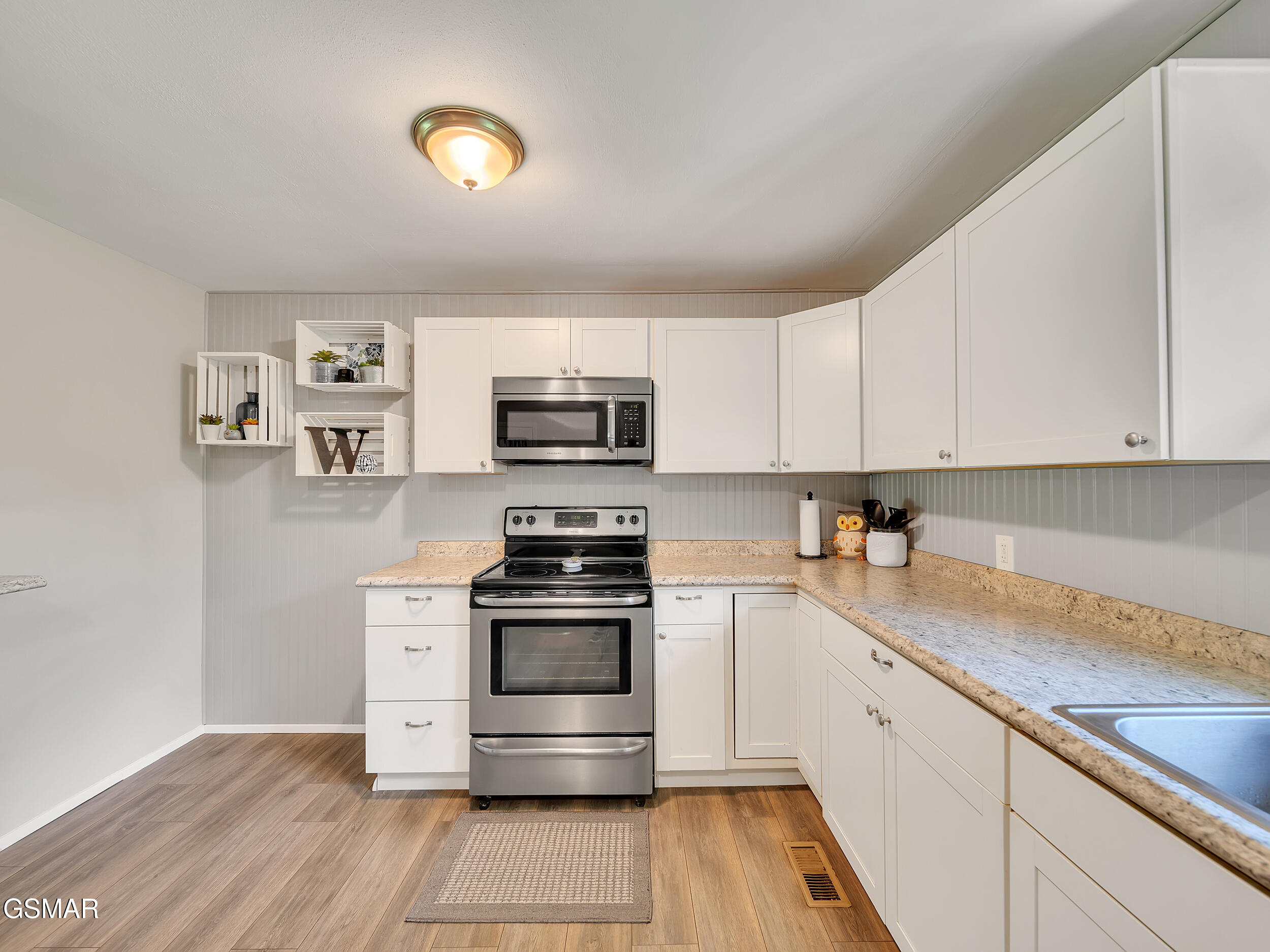 1046 McCall Lane