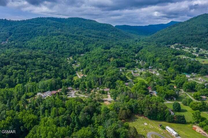 1354 Splashaway Road