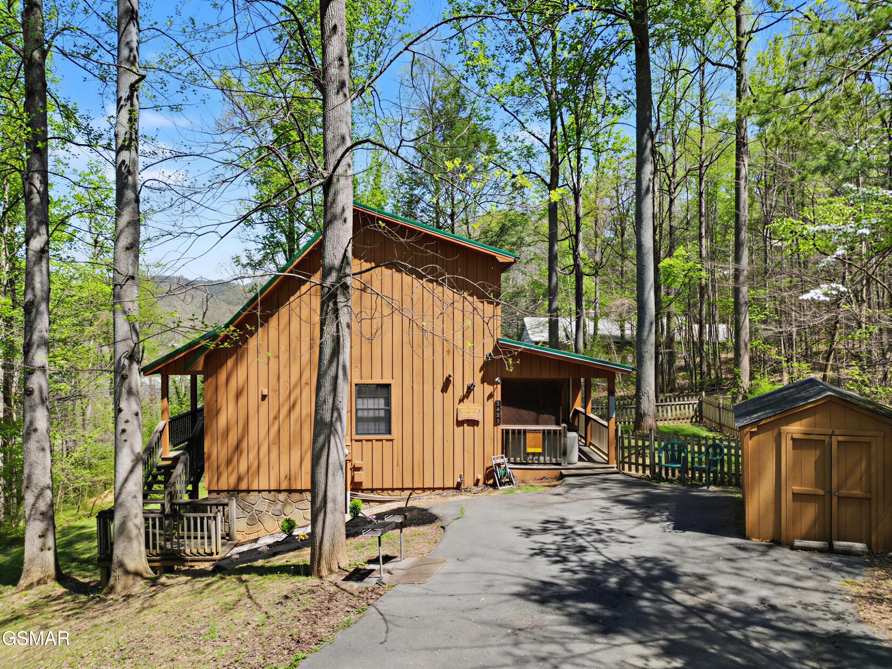 3421 Shelnutt Way