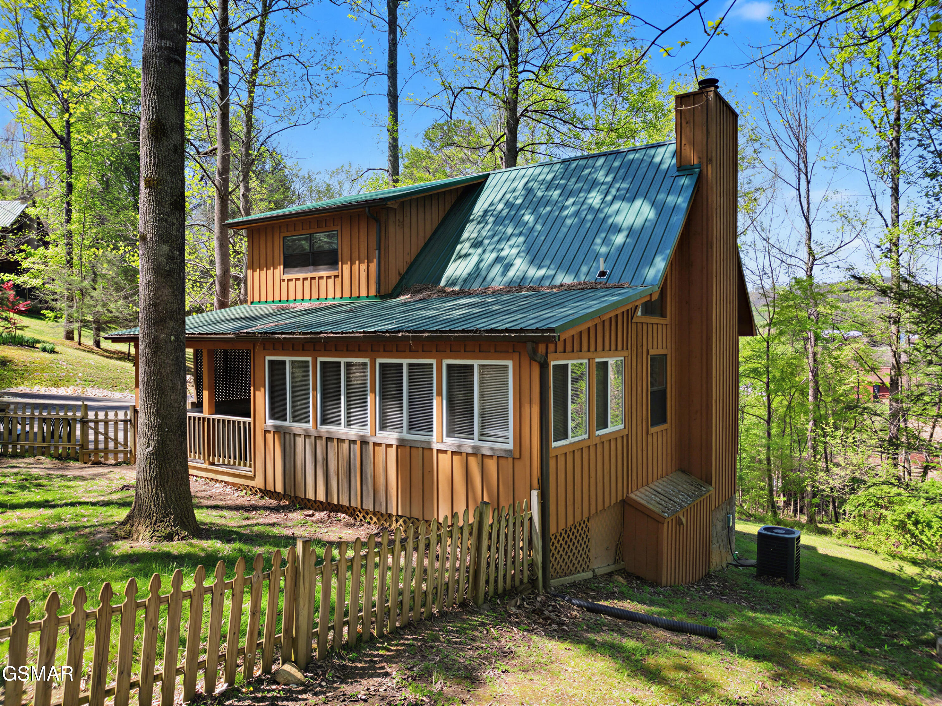 3421 Shelnutt Way