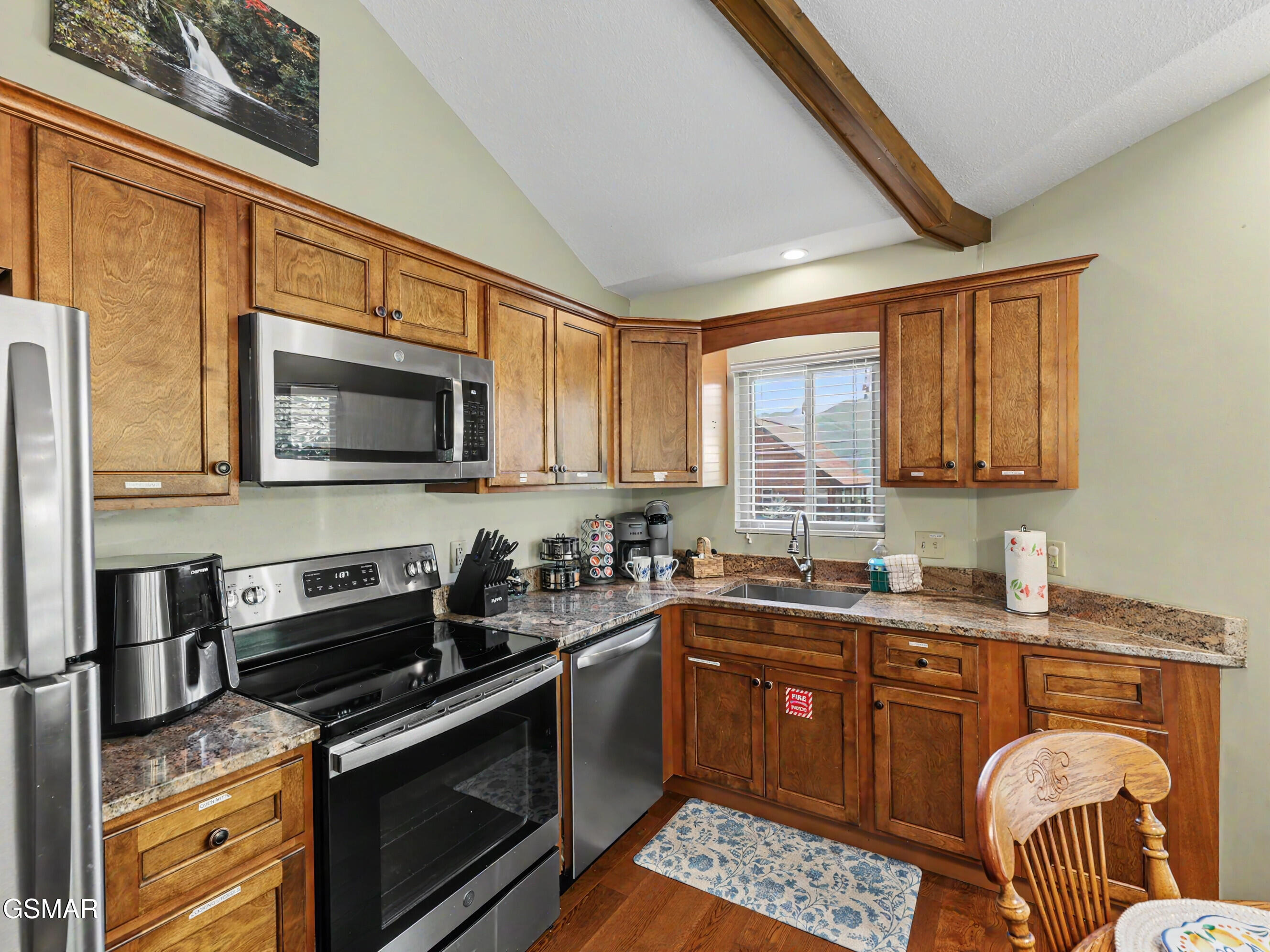 717 Valley View Lane