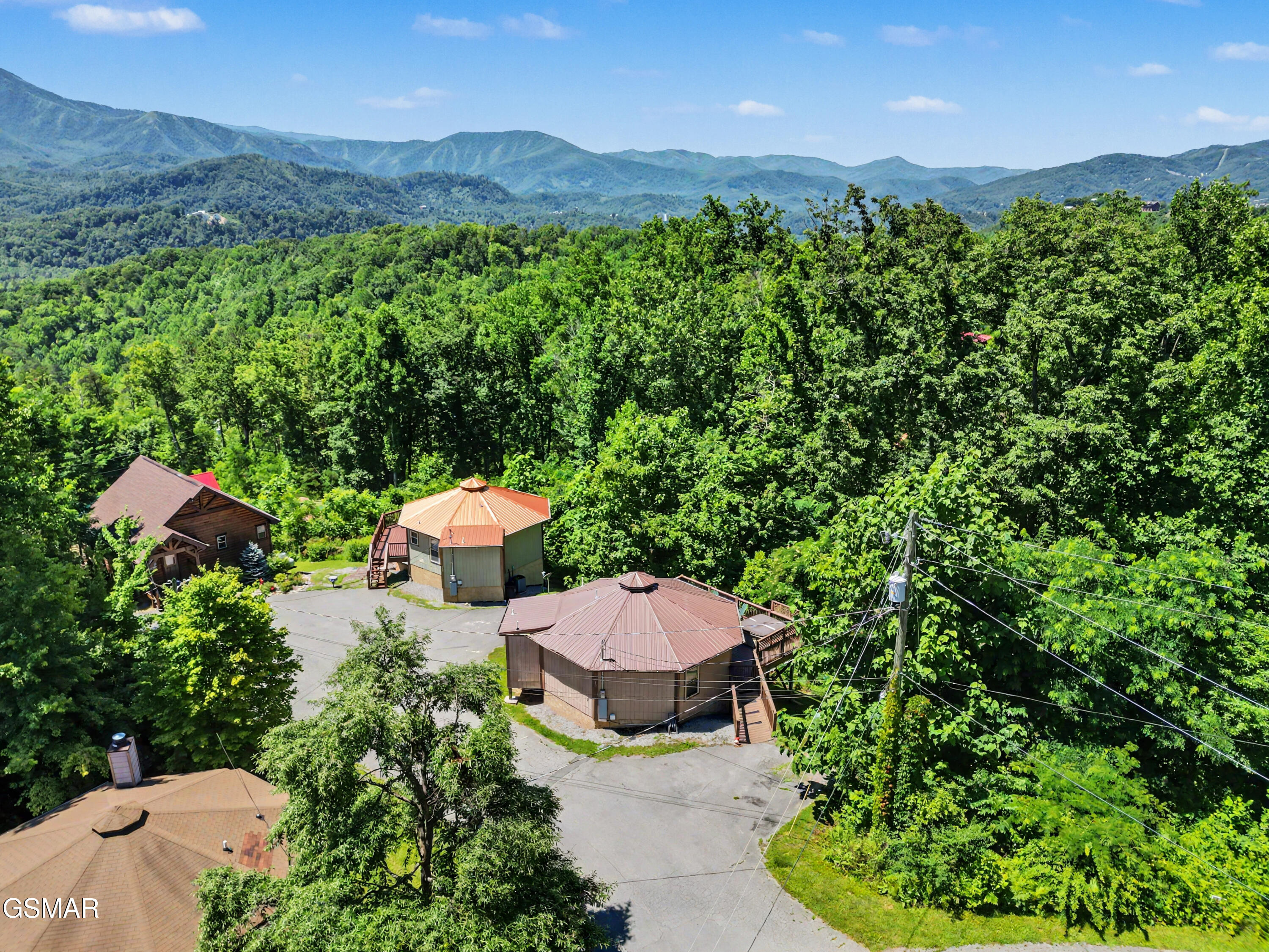 717 Valley View Lane