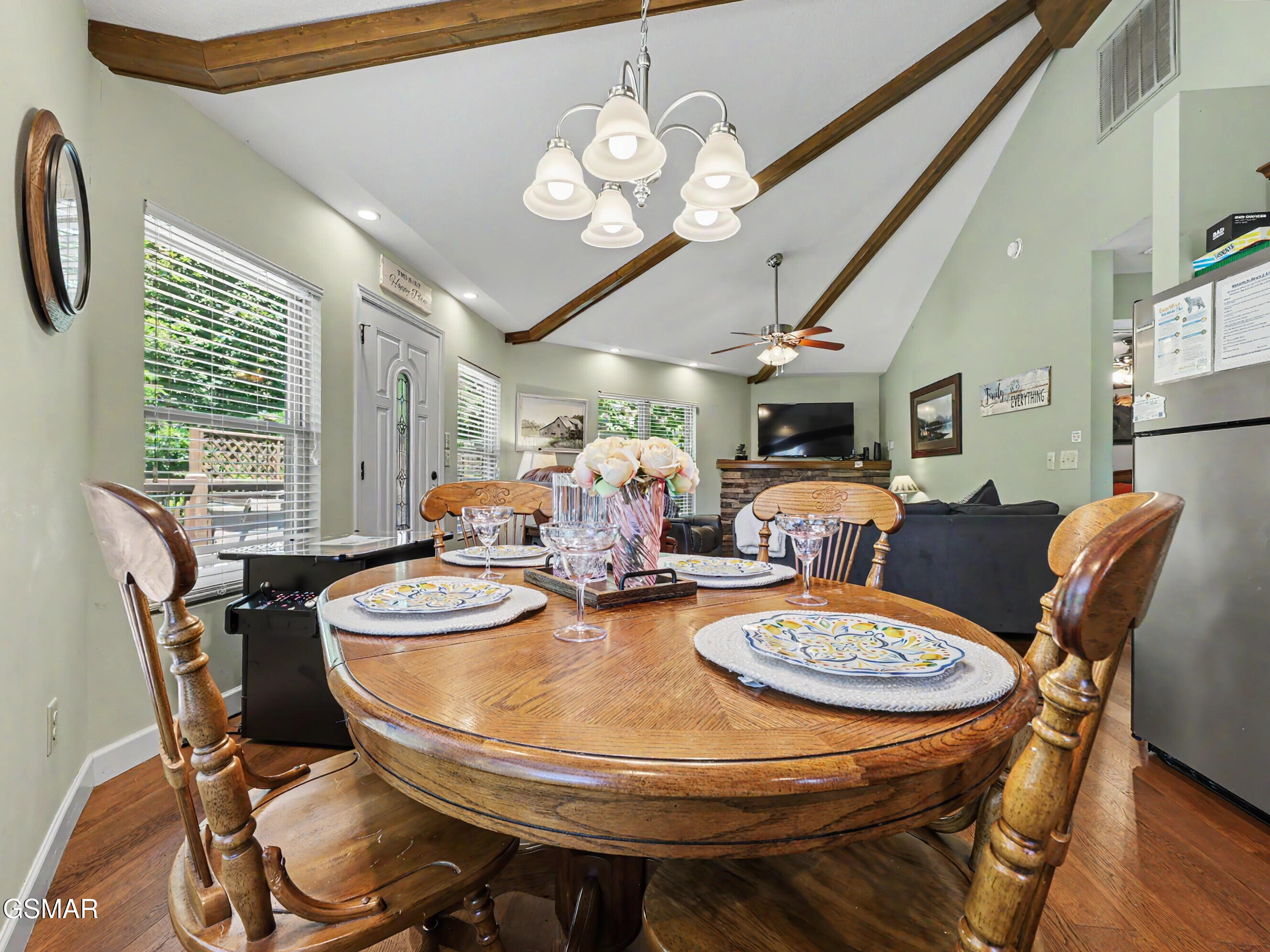 717 Valley View Lane