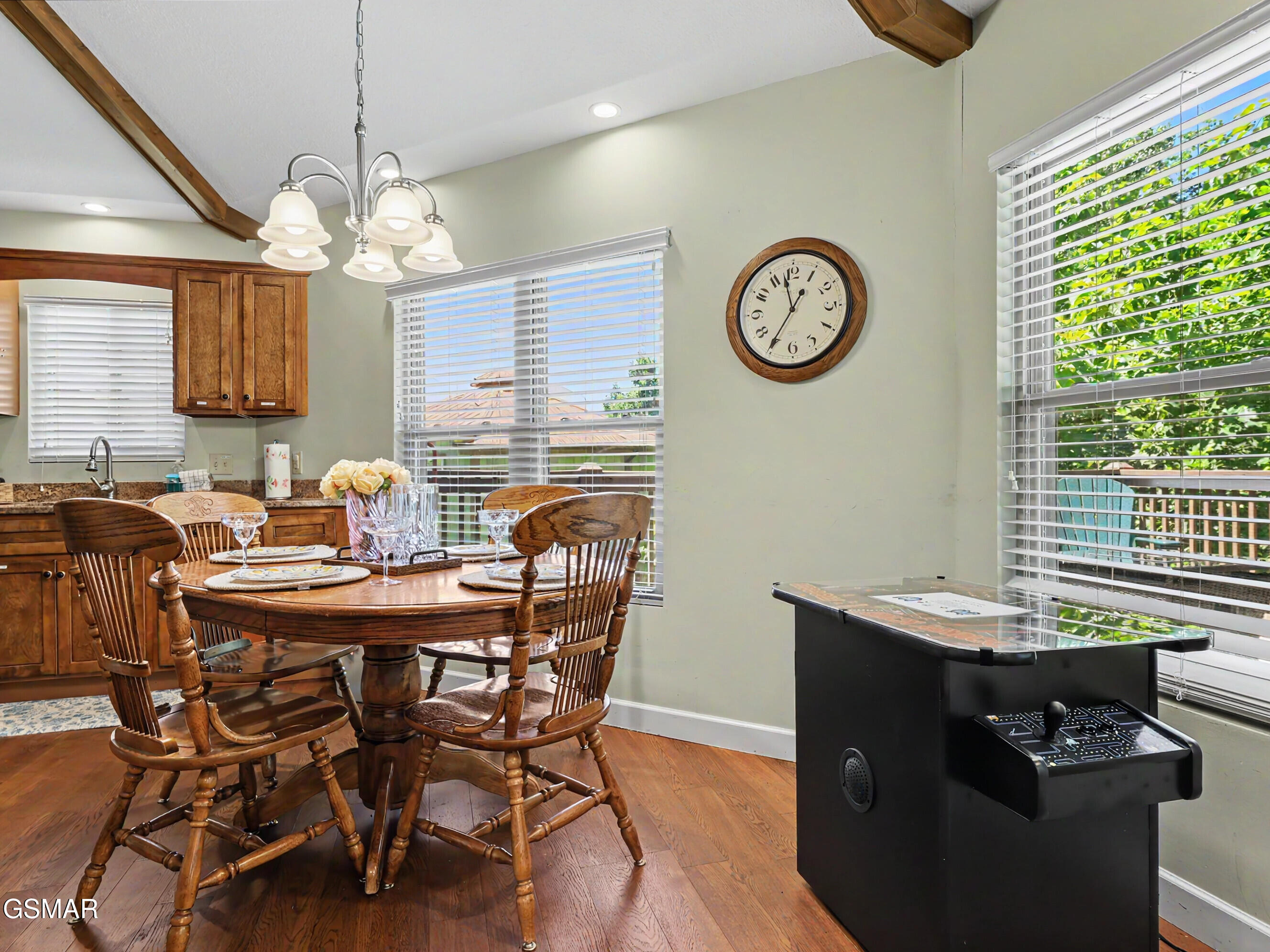 717 Valley View Lane