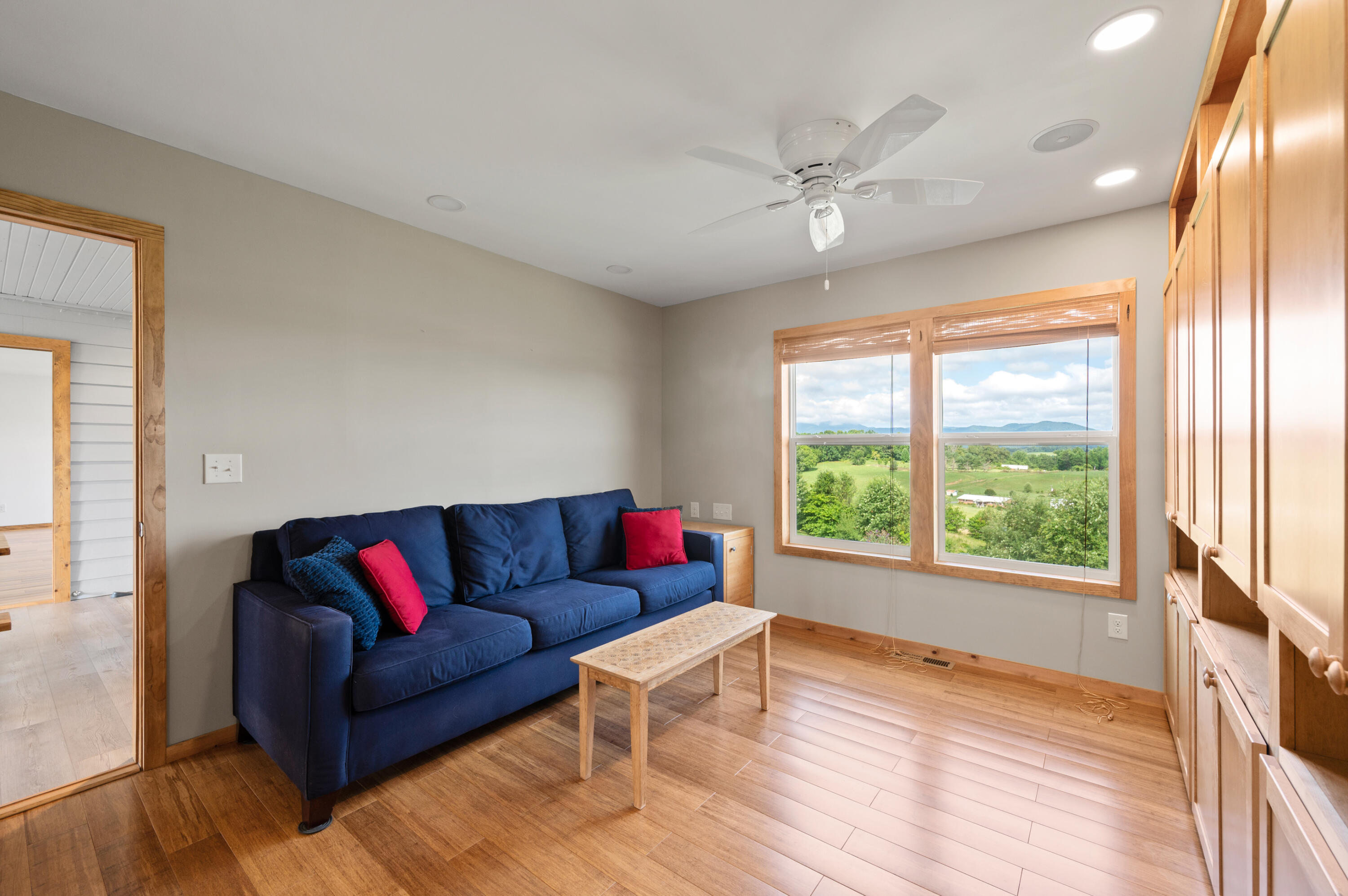 114 Amaryllis Road