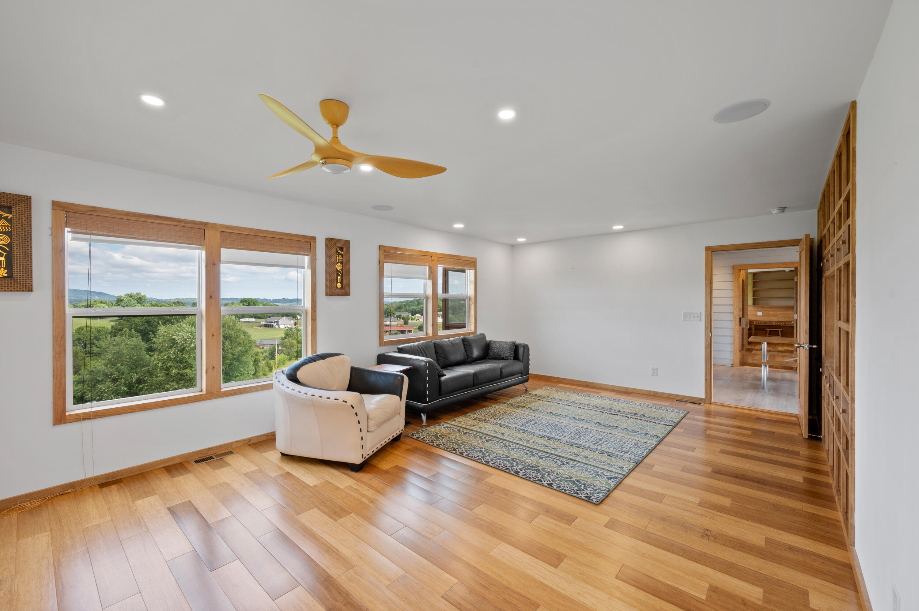 114 Amaryllis Road