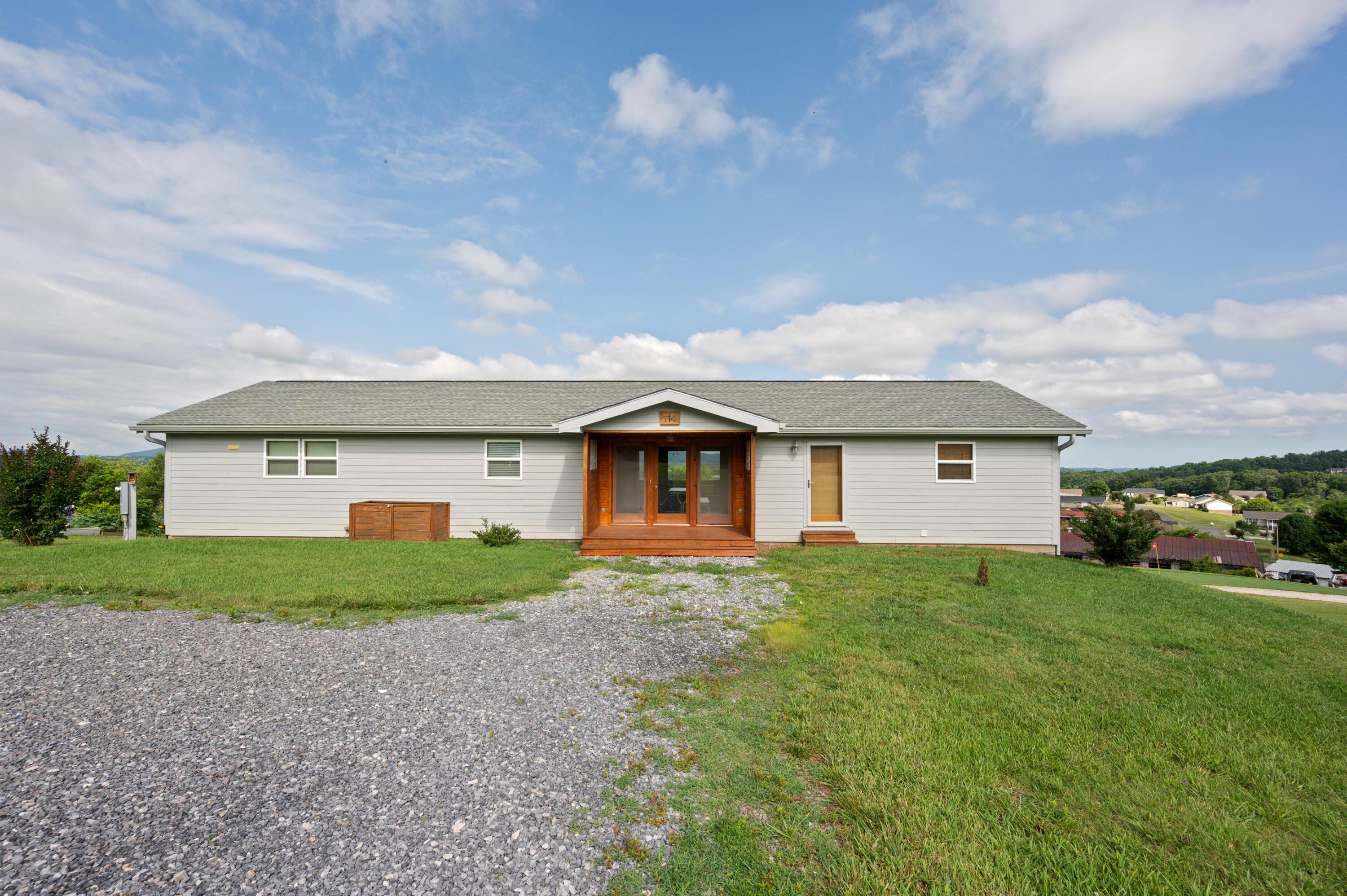 114 Amaryllis Road