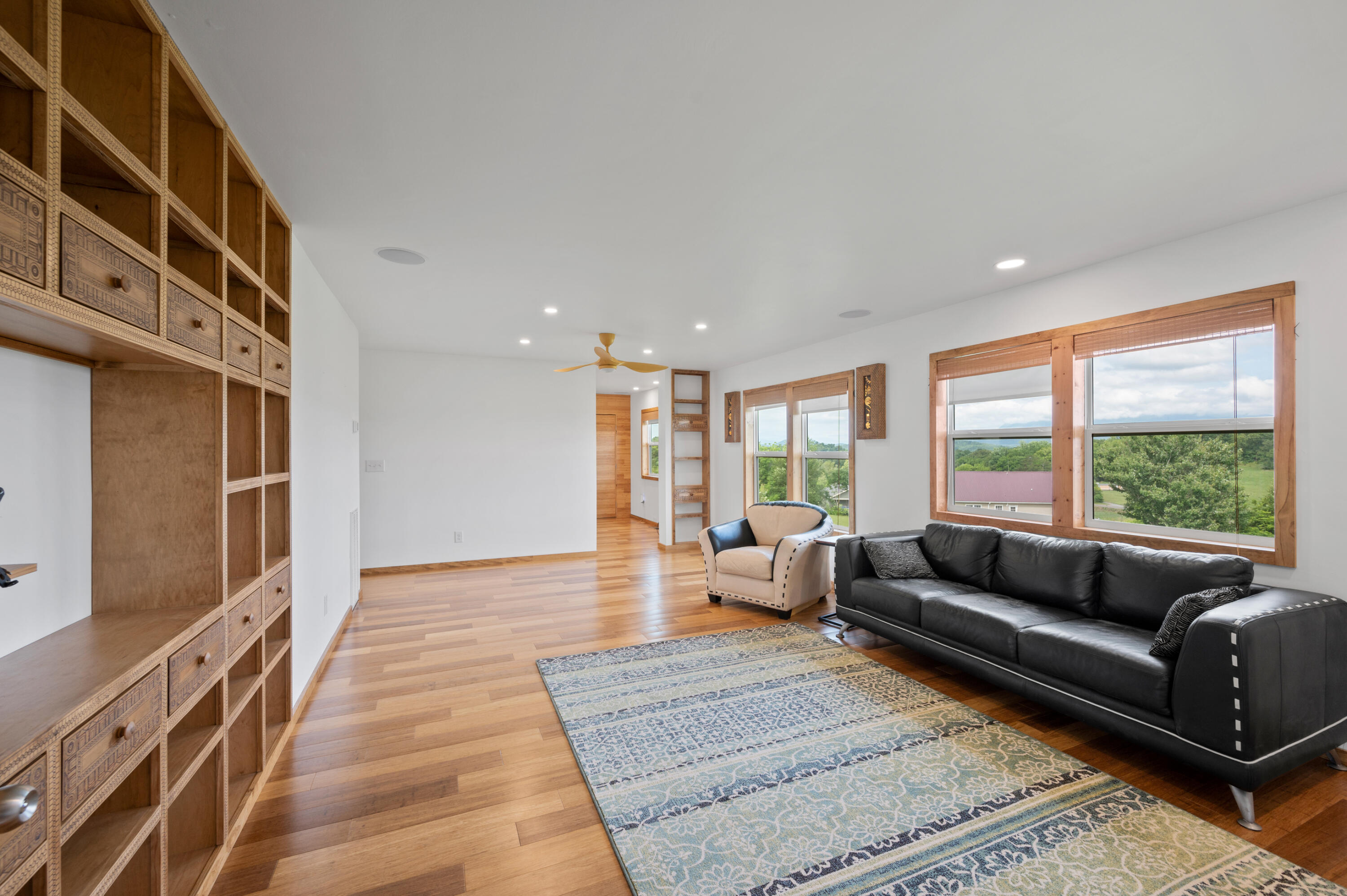 114 Amaryllis Road