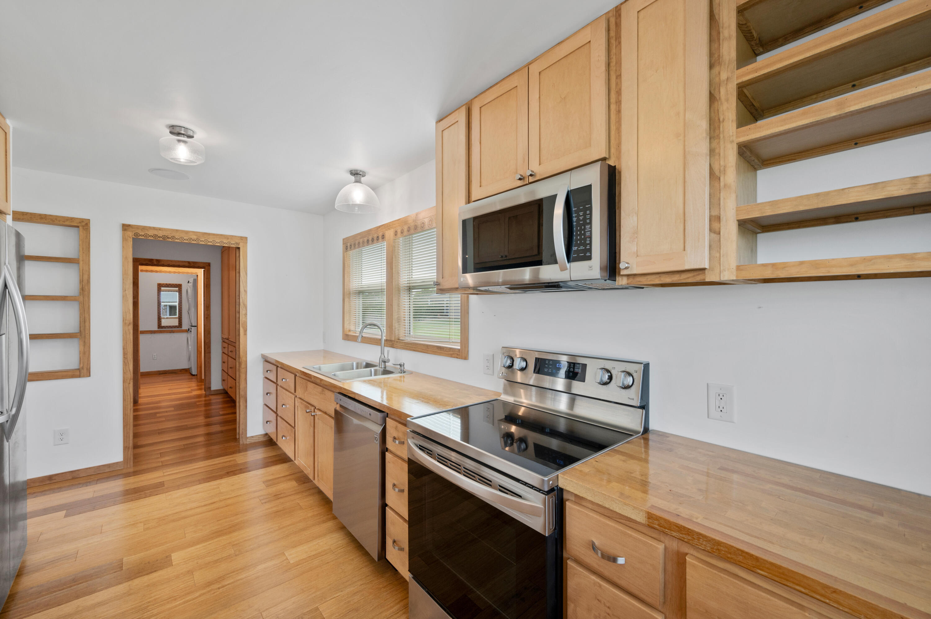 114 Amaryllis Road