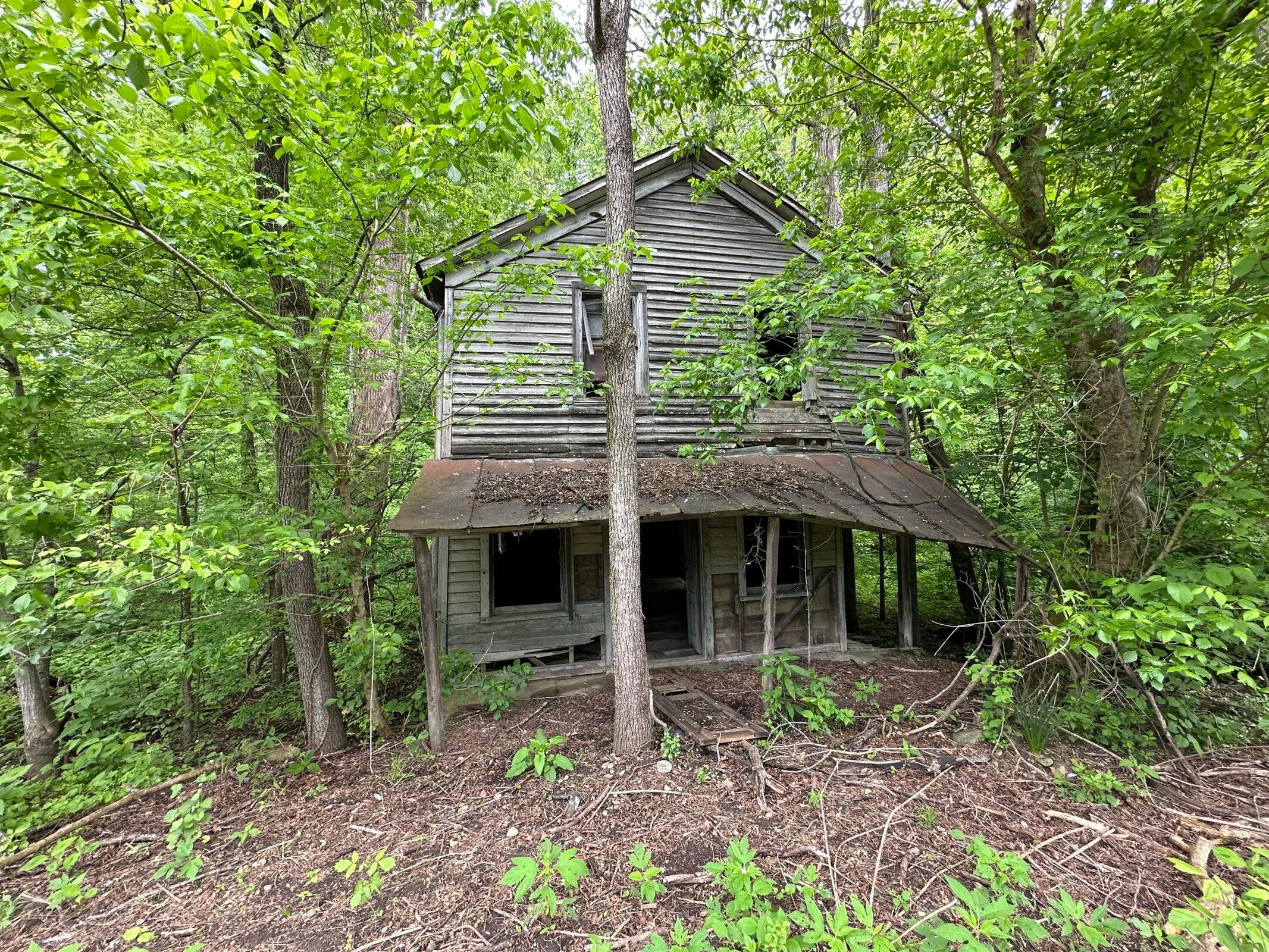 4105 Cosby Highway