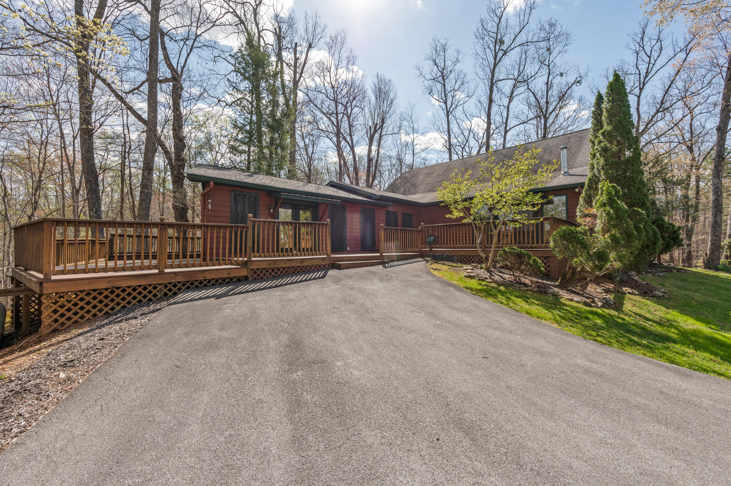 1078 Powdermill Road