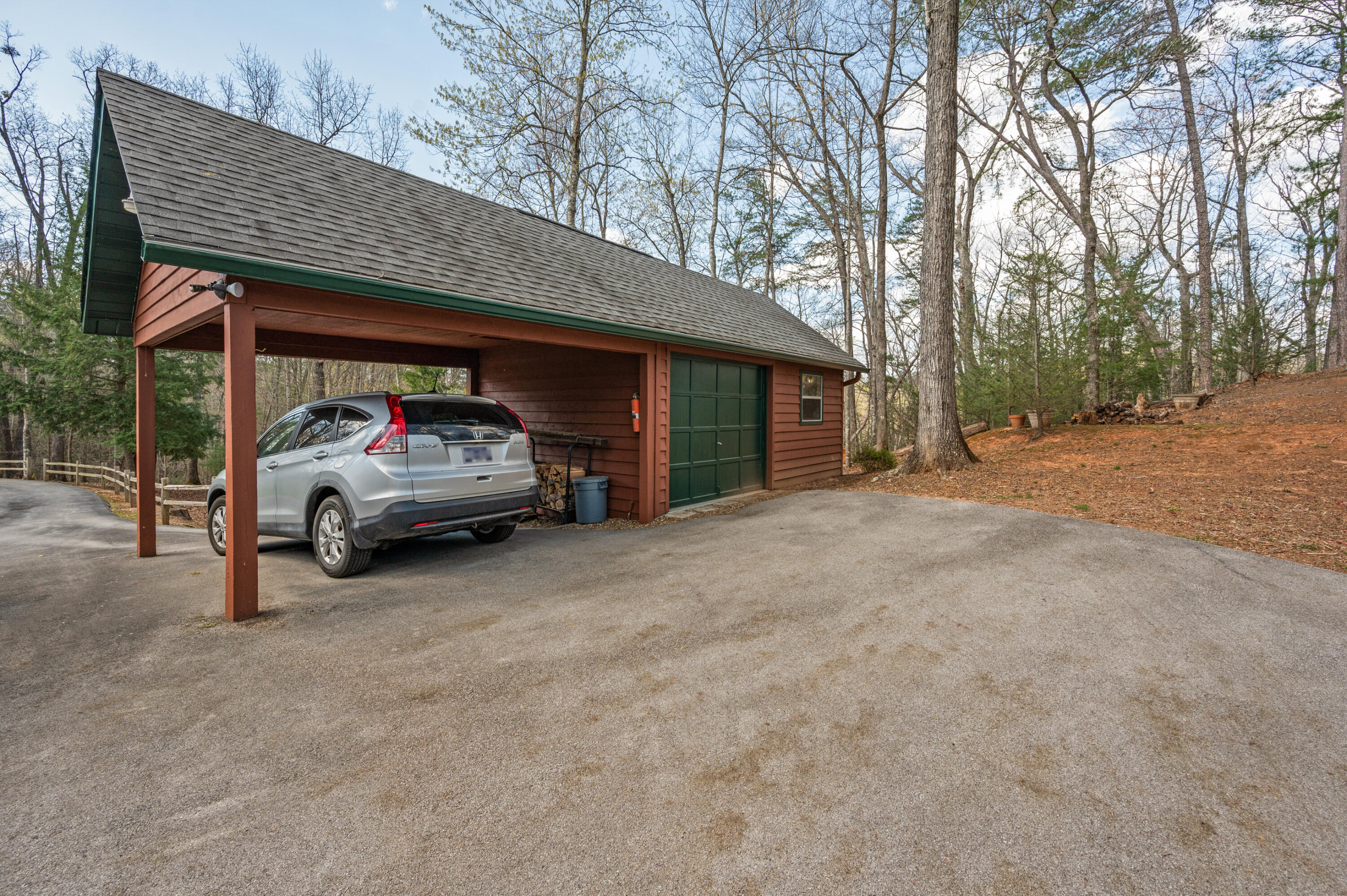 1078 Powdermill Road