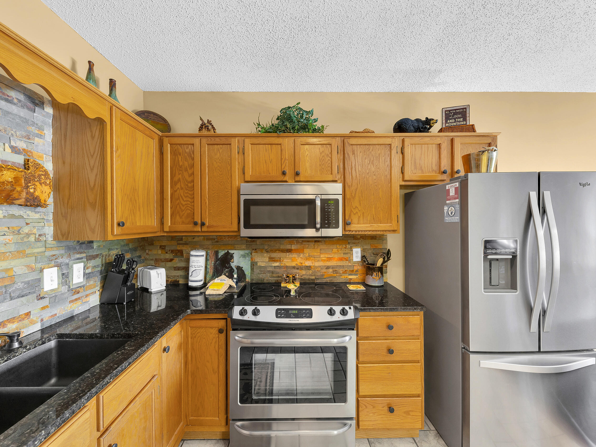 205 Ogle Drive, 341