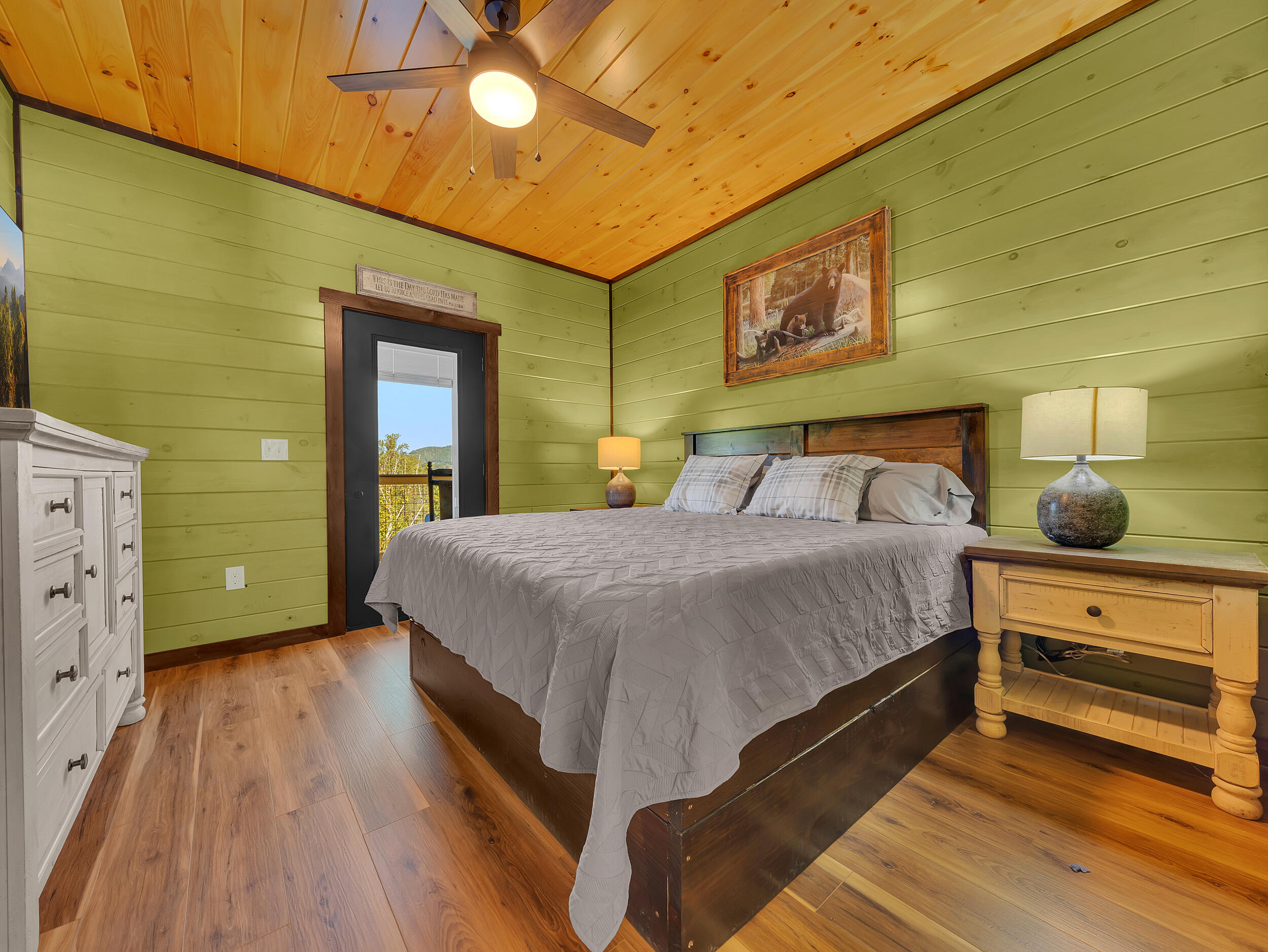 221 Chimney Tops Way