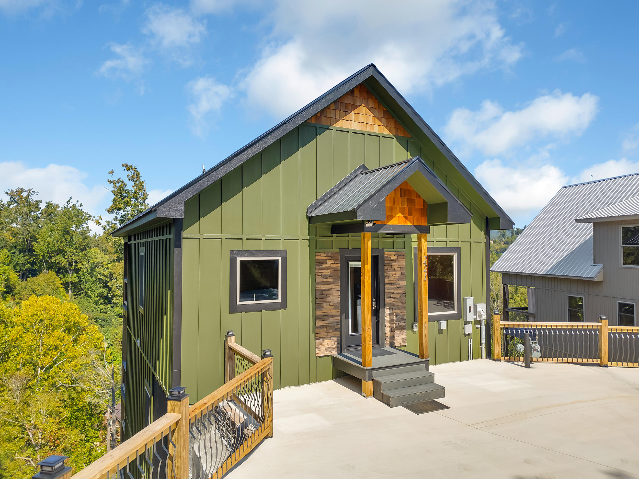 221 Chimney Tops Way