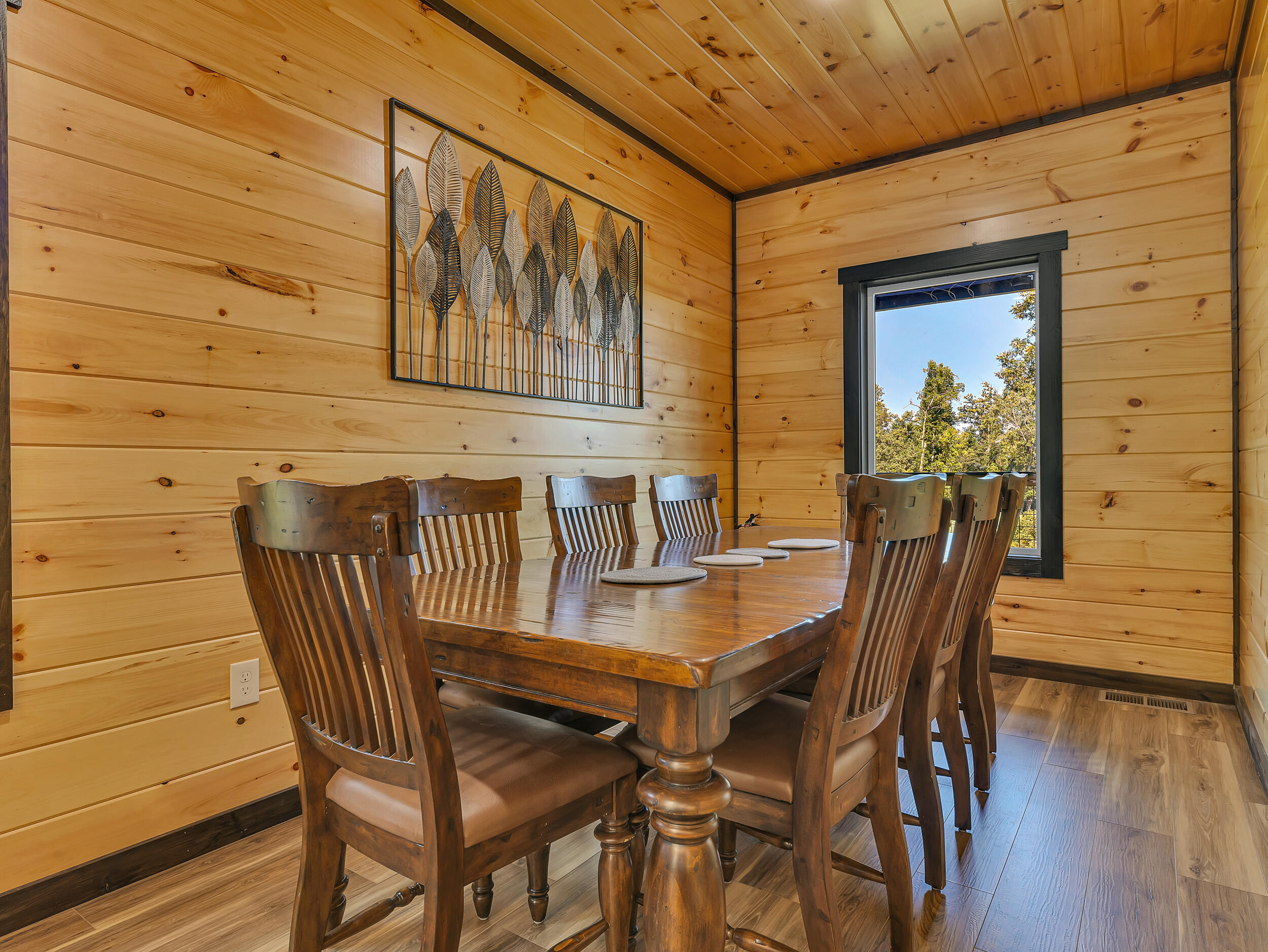 221 Chimney Tops Way
