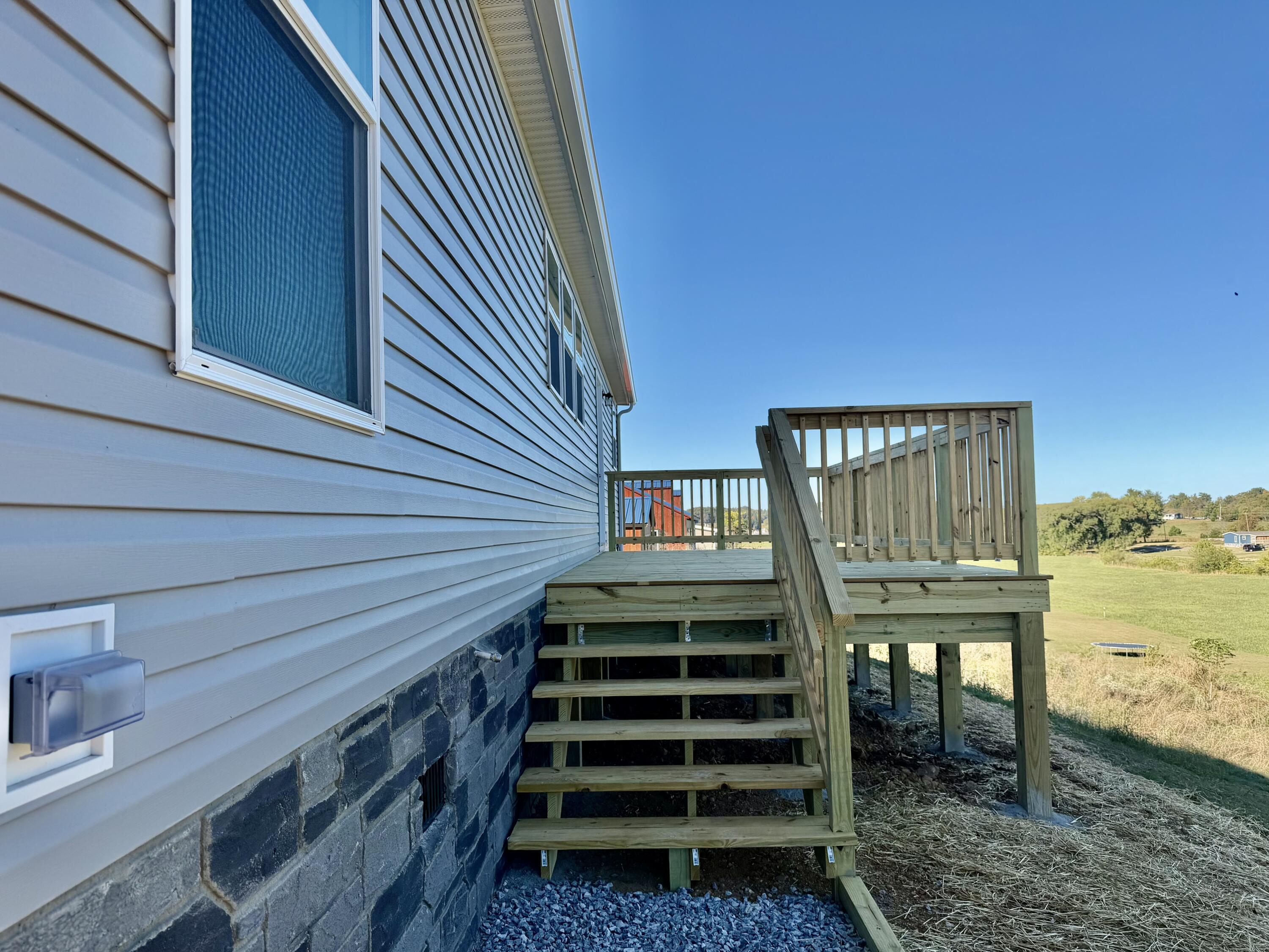 185 Little Meadow Creek Road