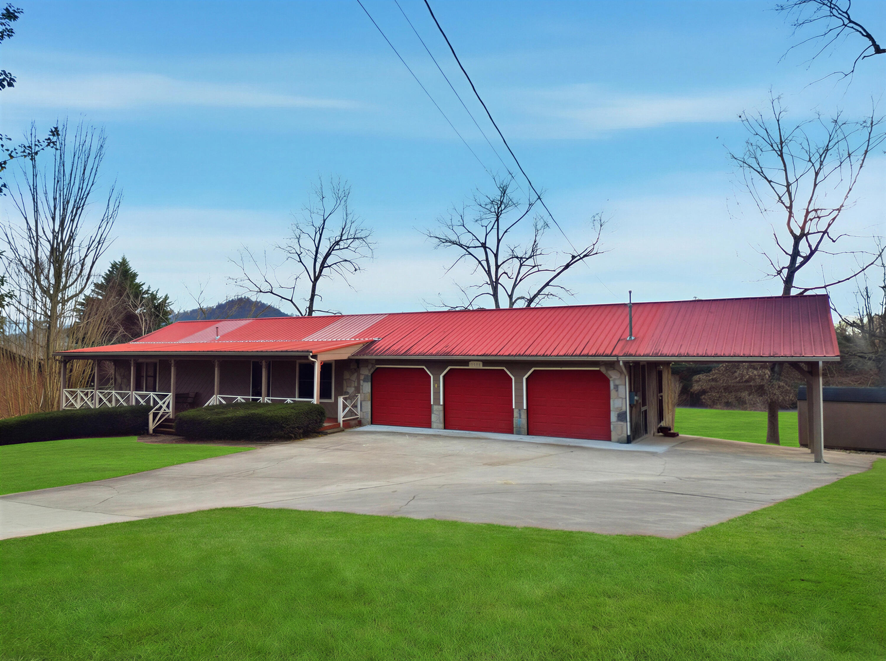 2456 Amanda Lane