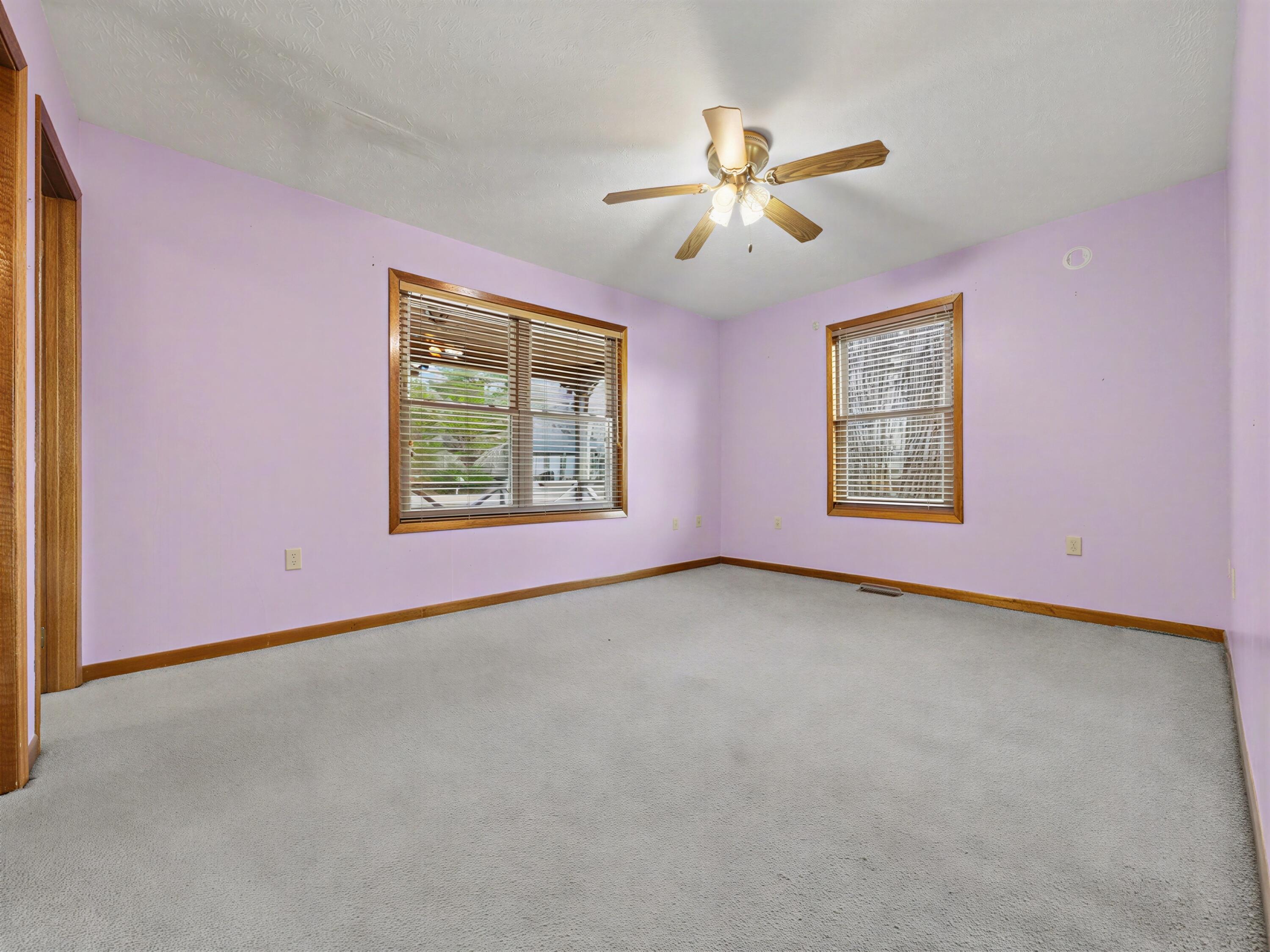 2456 Amanda Lane