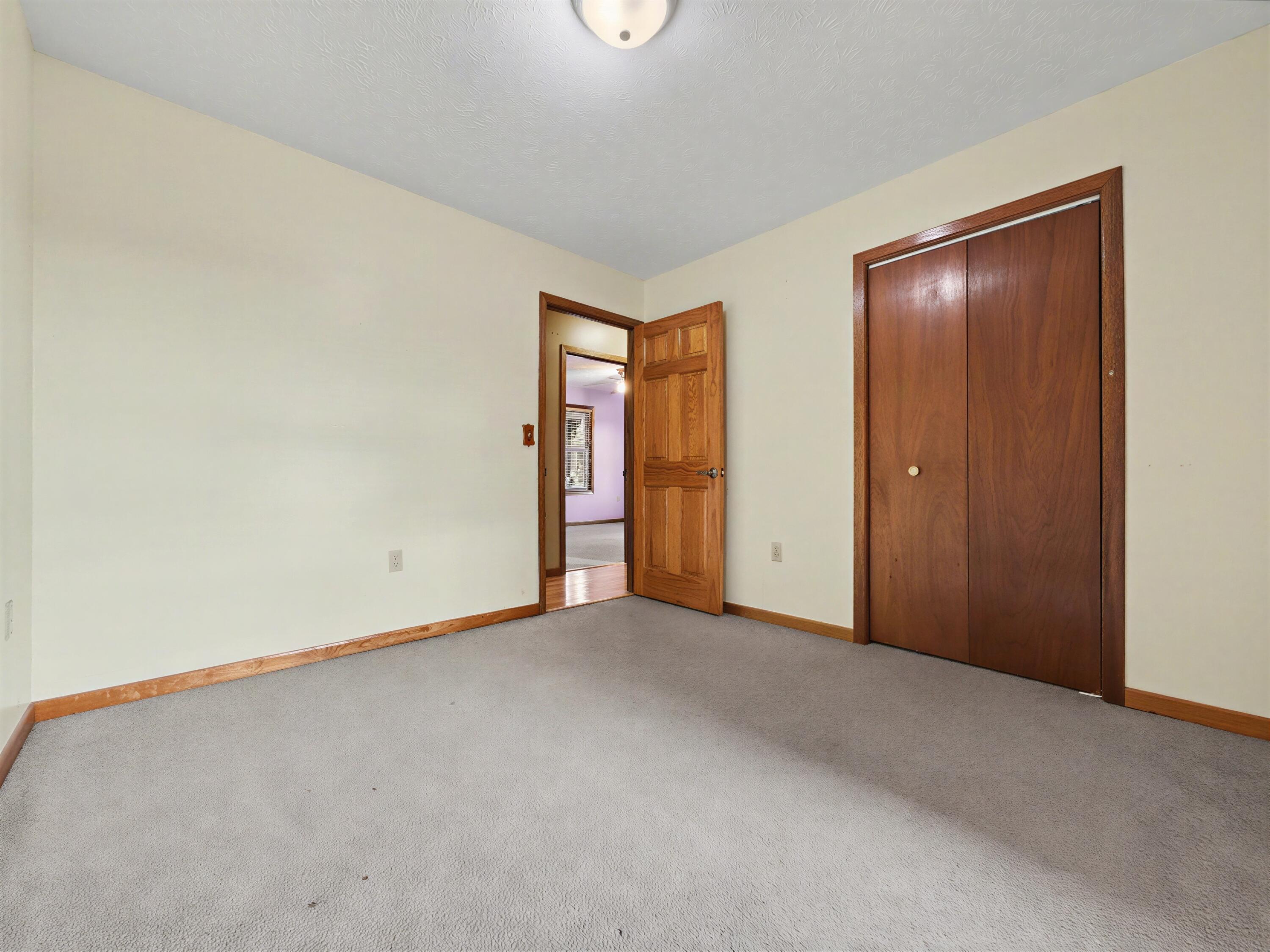 2456 Amanda Lane