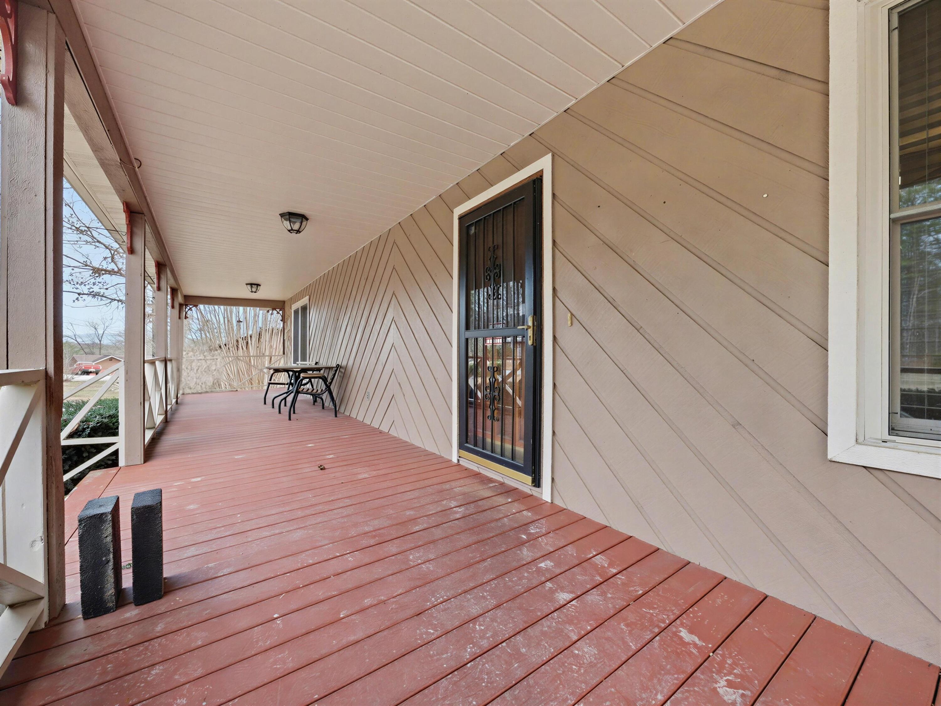 2456 Amanda Lane