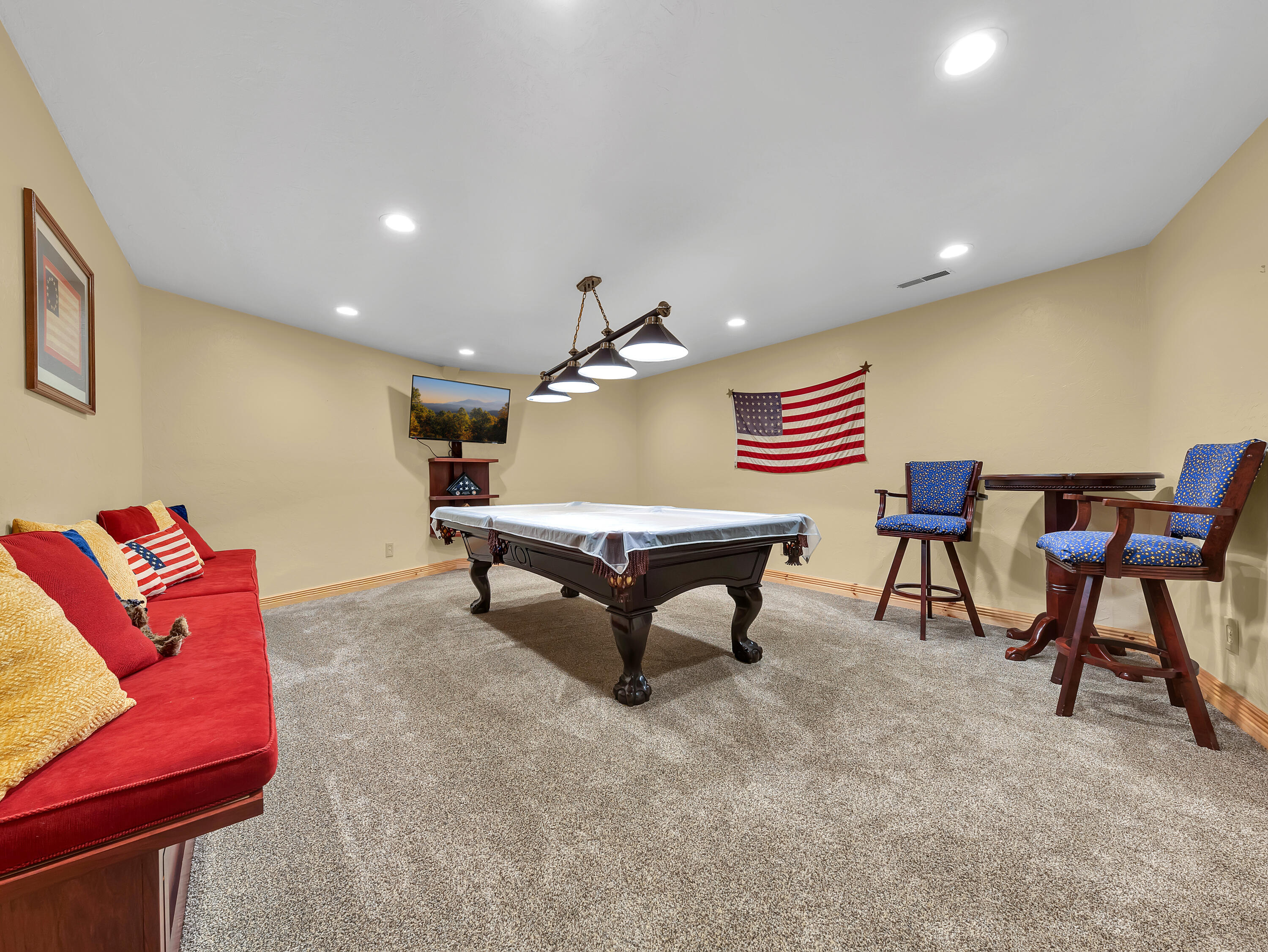 838 Pinnacle Drive