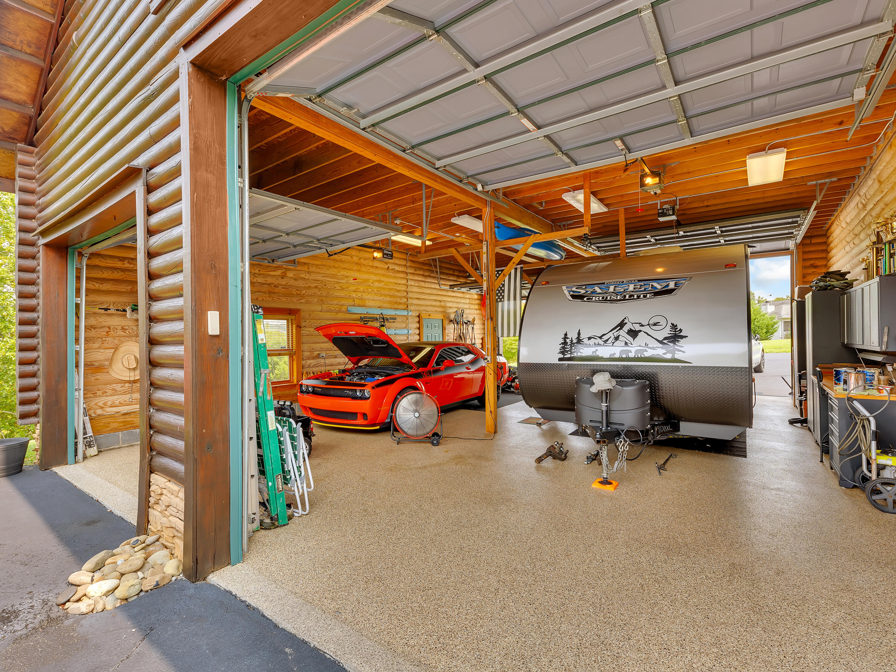 838 Pinnacle Drive
