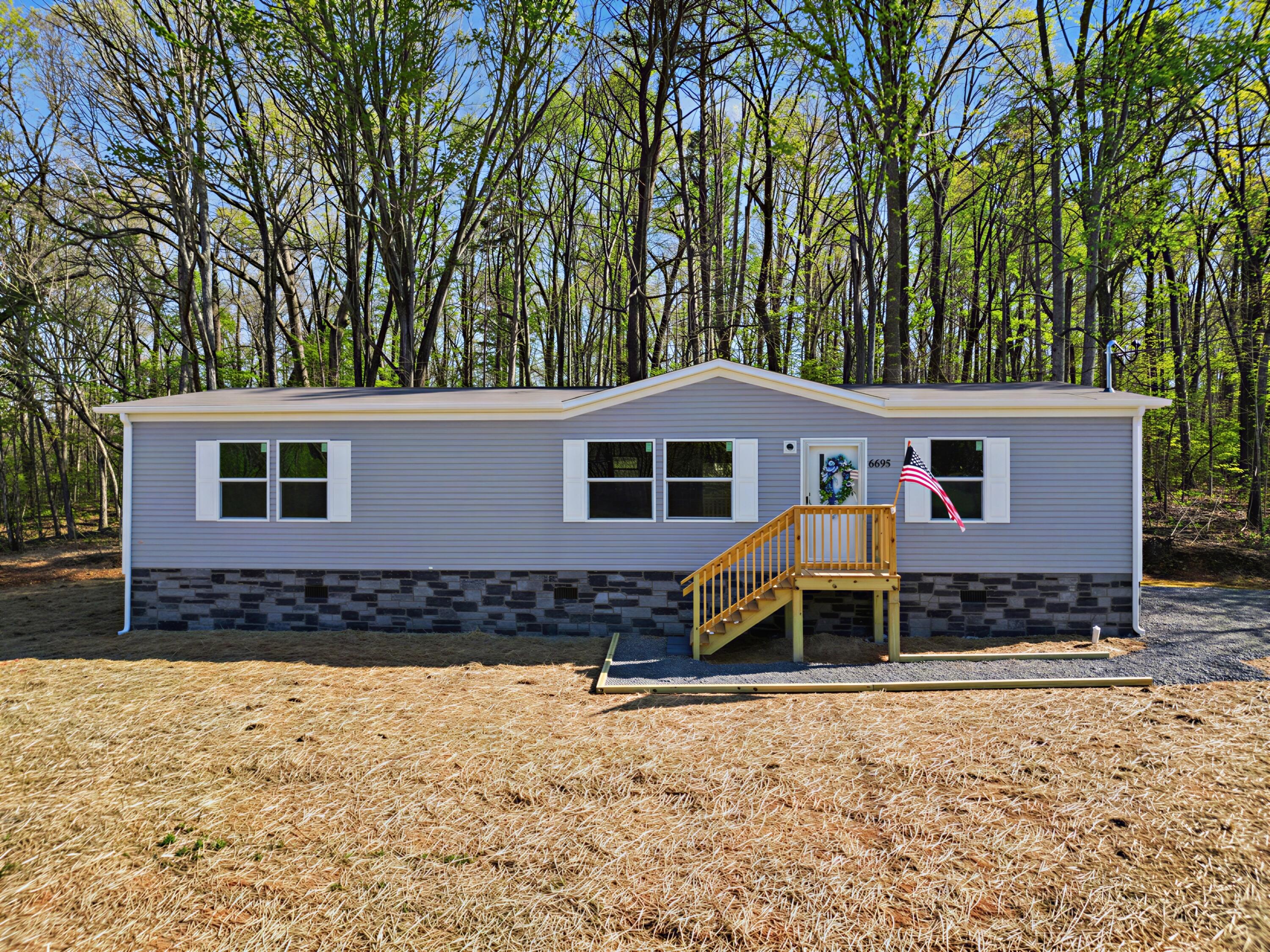 6695 W Allens Bridge Road