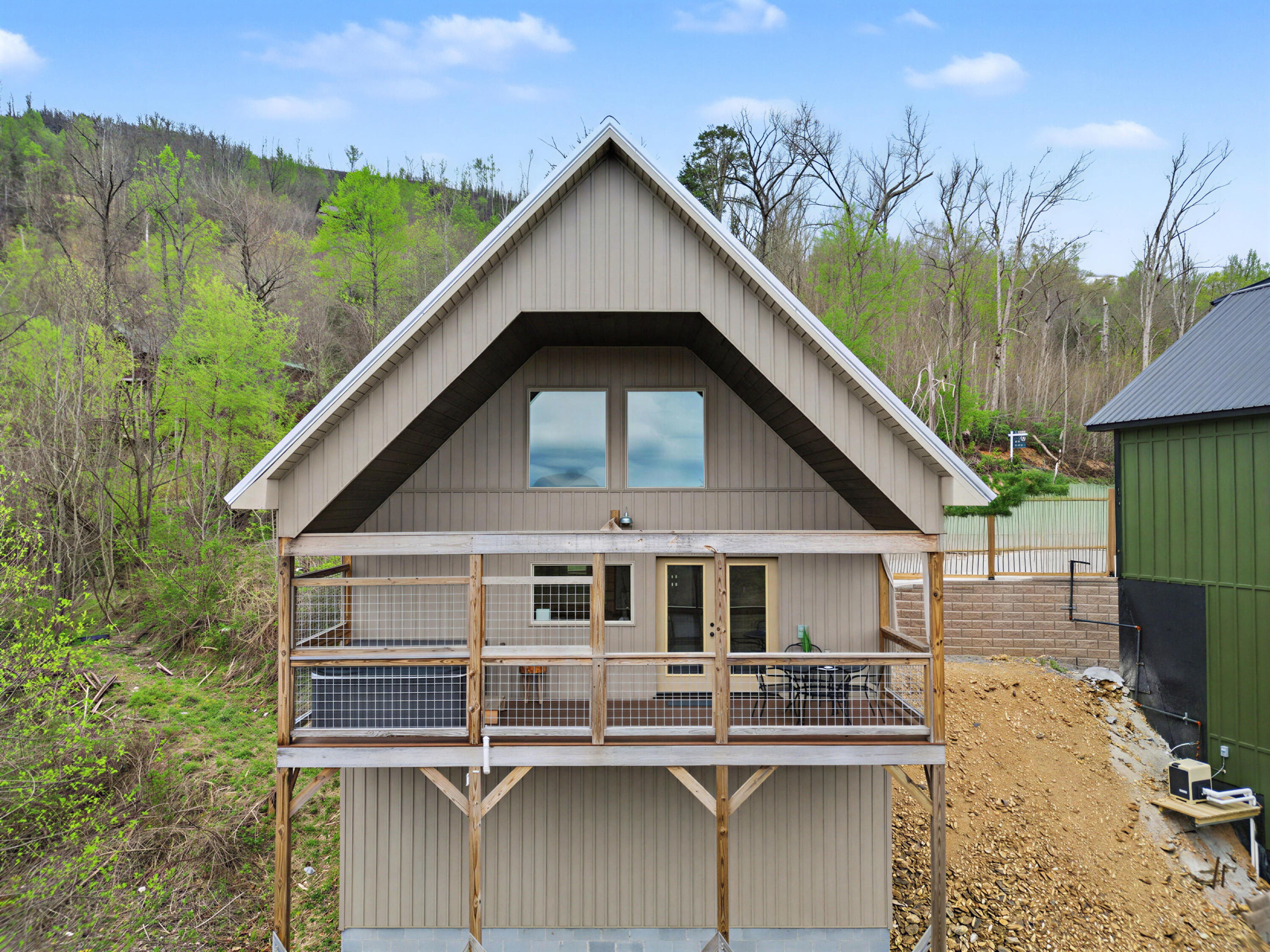 223 Chimney Tops Way