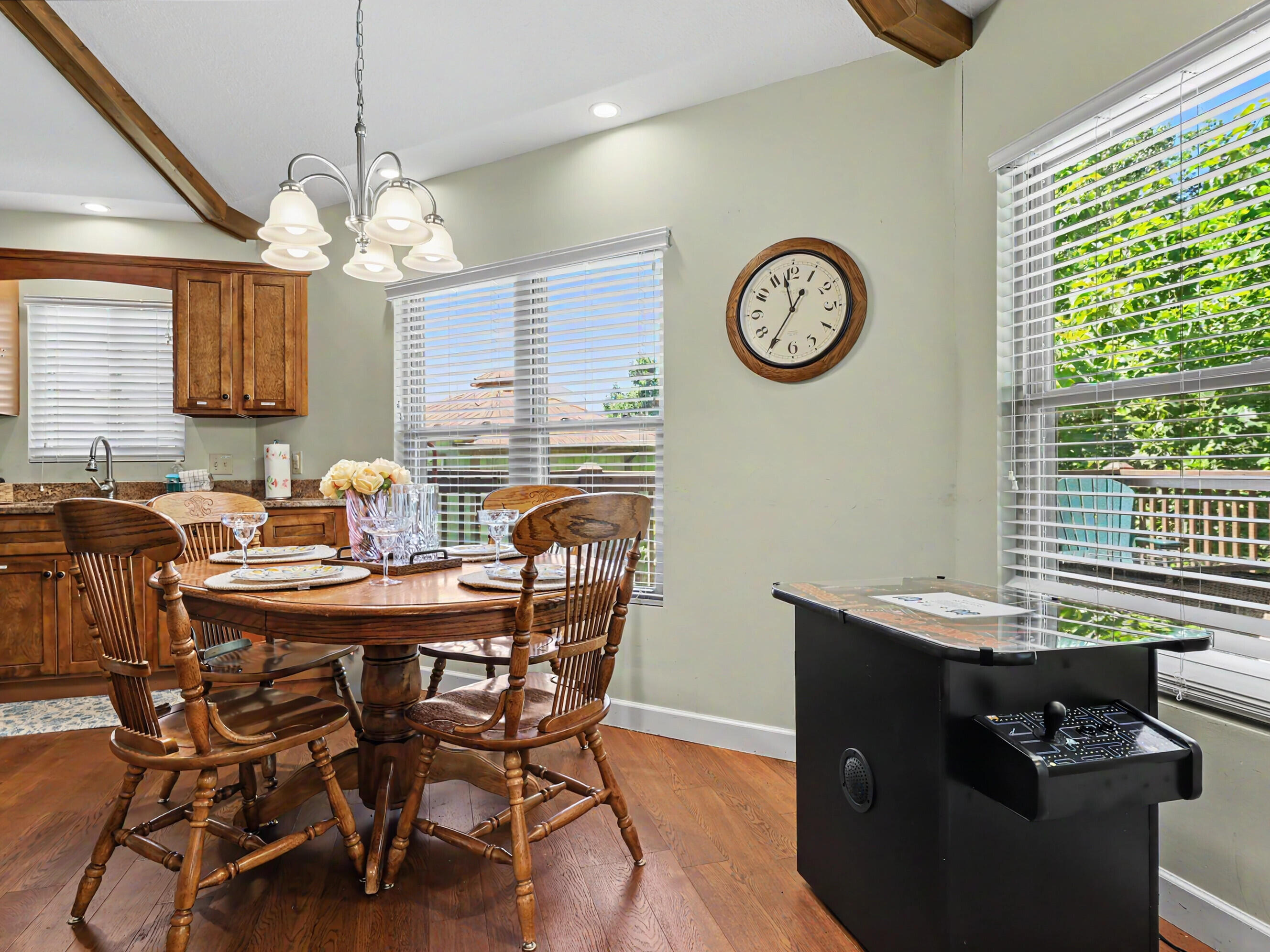 717 Valley View Lane