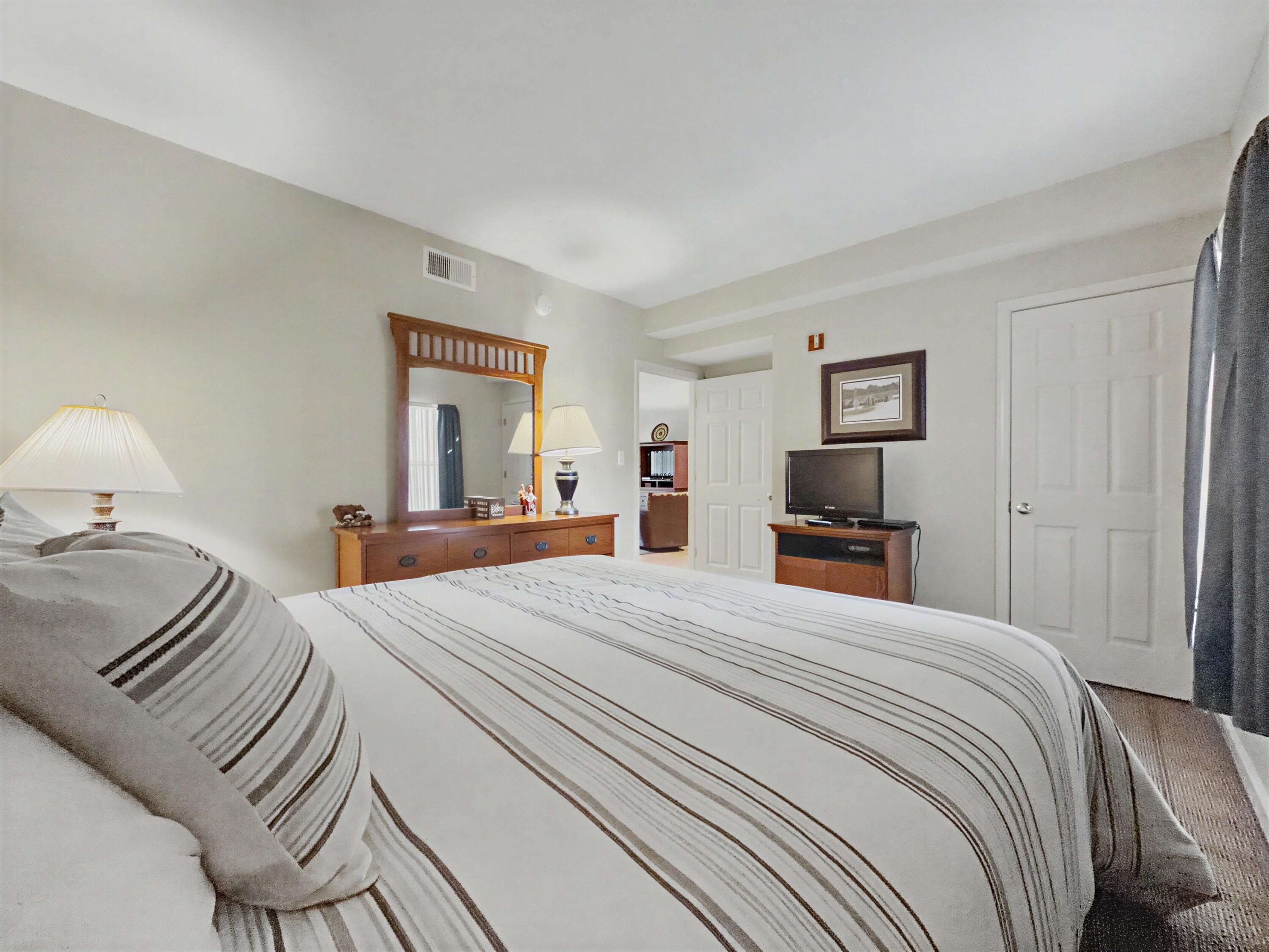 205 Ogle Drive, UNIT 424