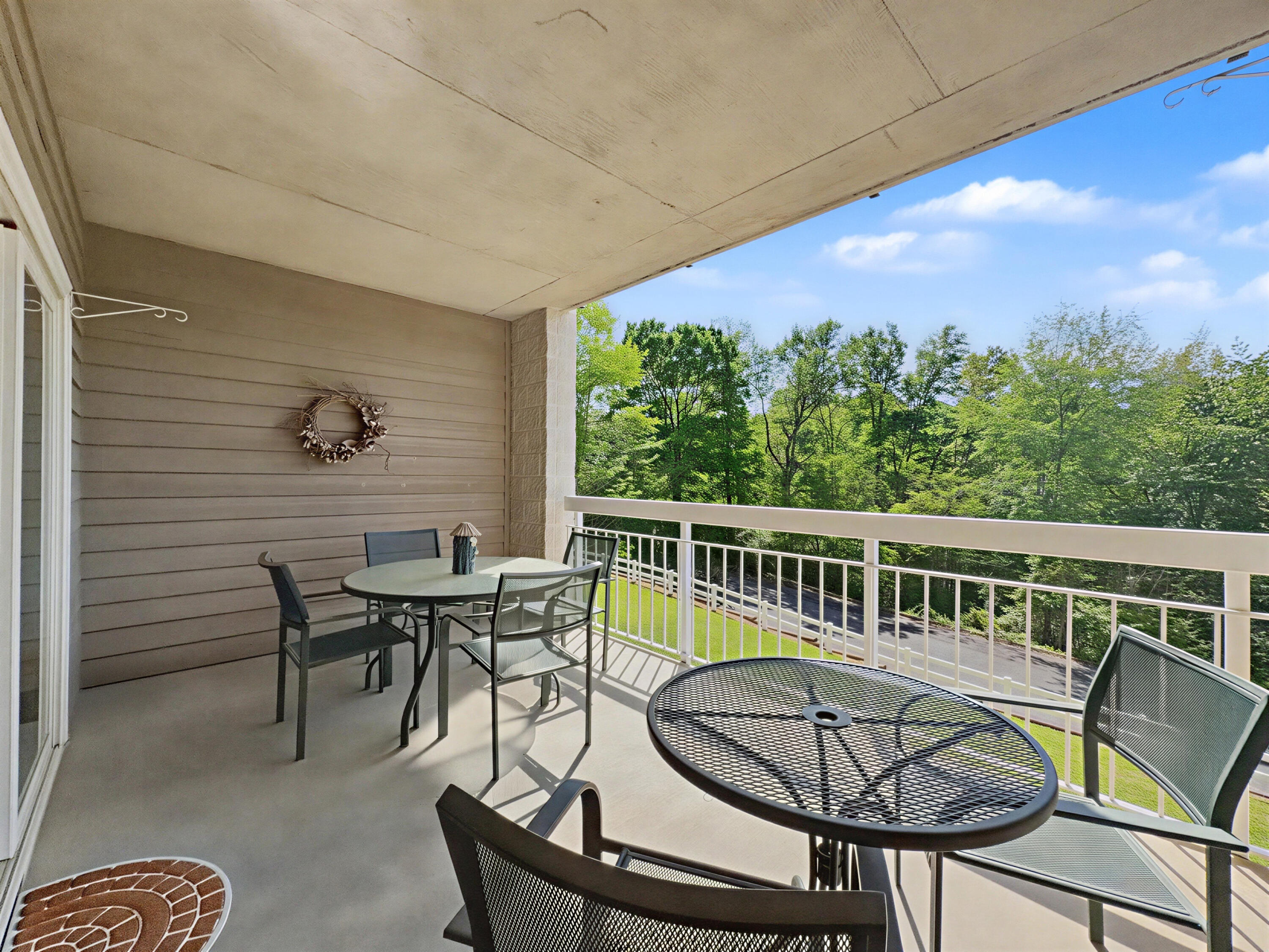 205 Ogle Drive, UNIT 424