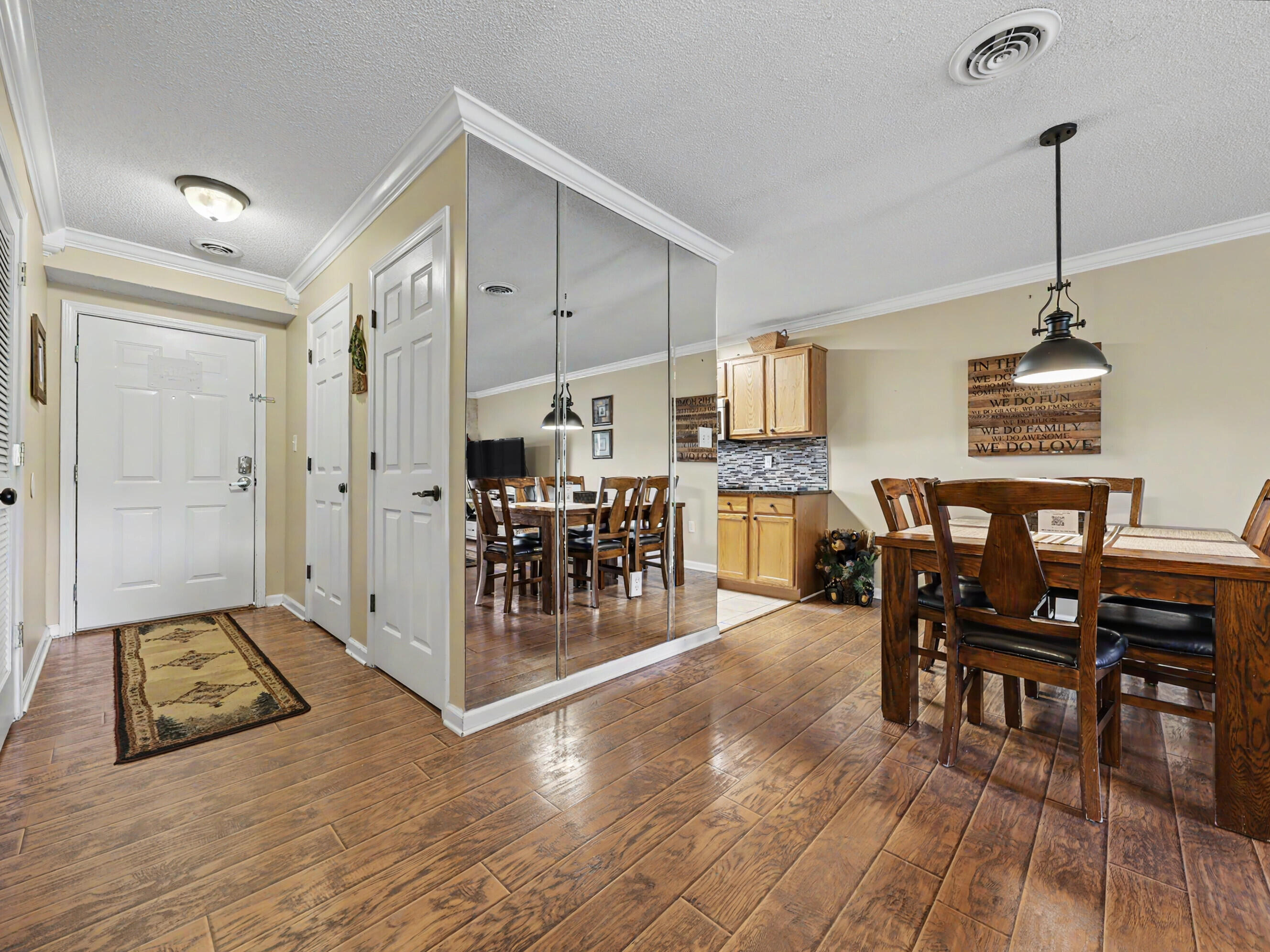 205 Ogle Drive, UNIT 552