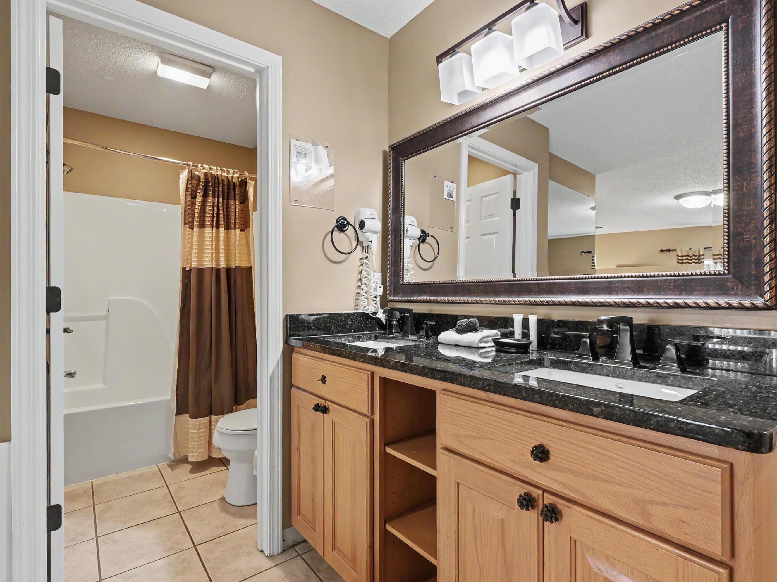 205 Ogle Drive, UNIT 552