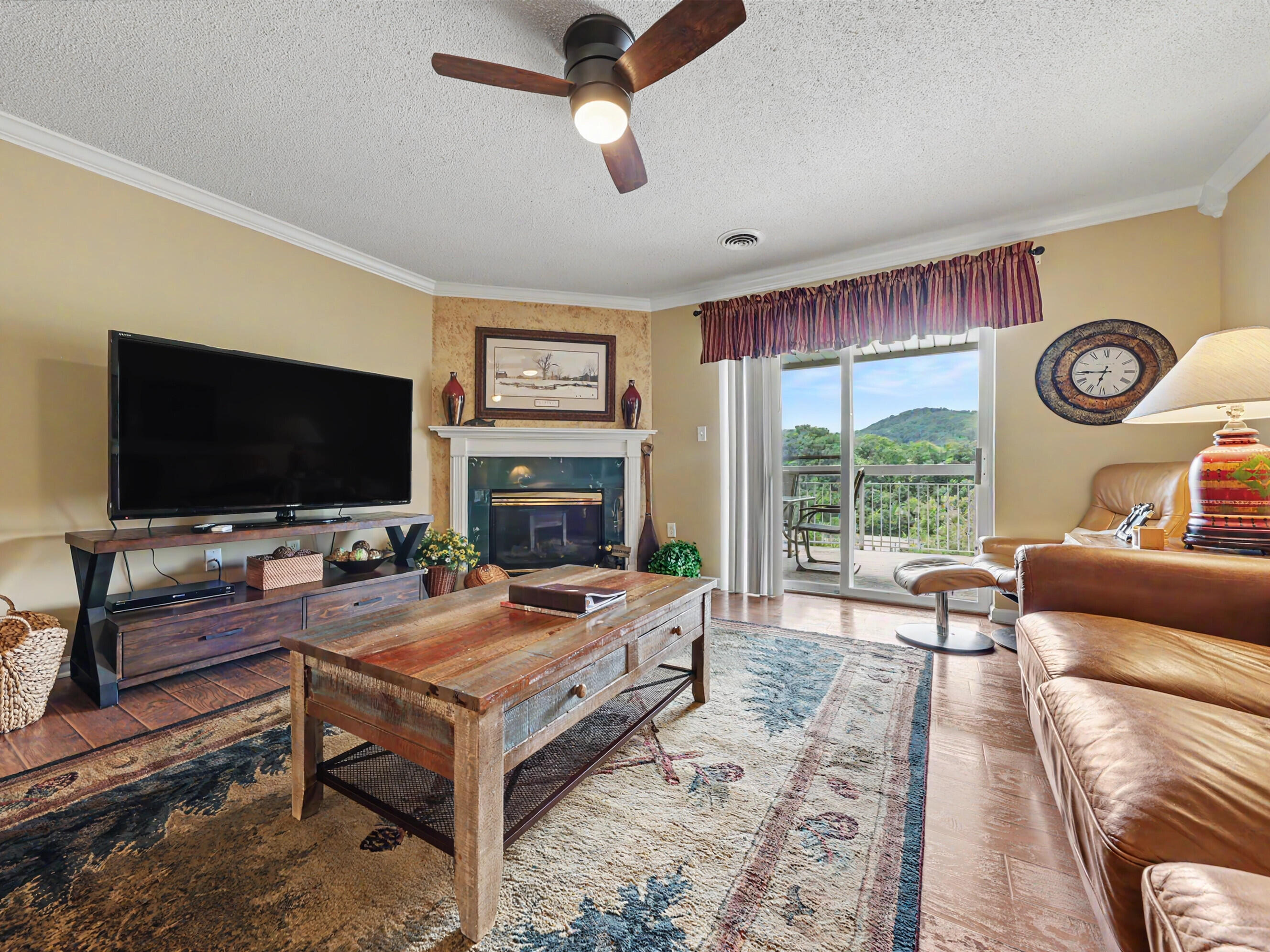 205 Ogle Drive, UNIT 552