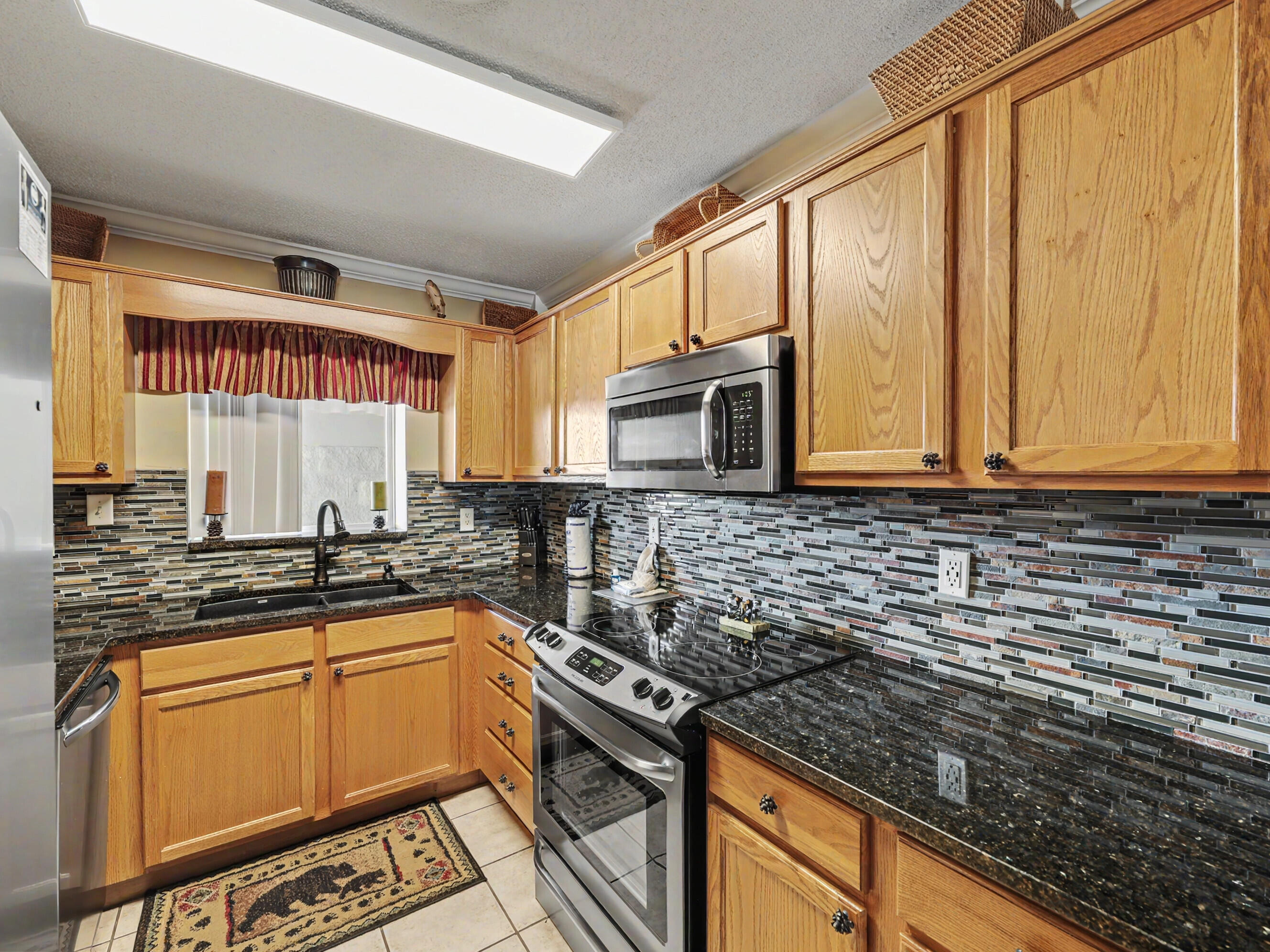 205 Ogle Drive, UNIT 552