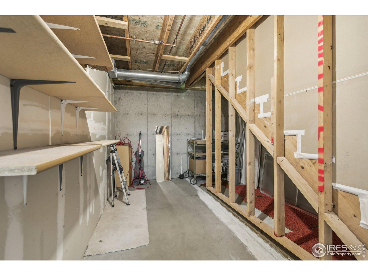 131 Mountain Shadows Ln