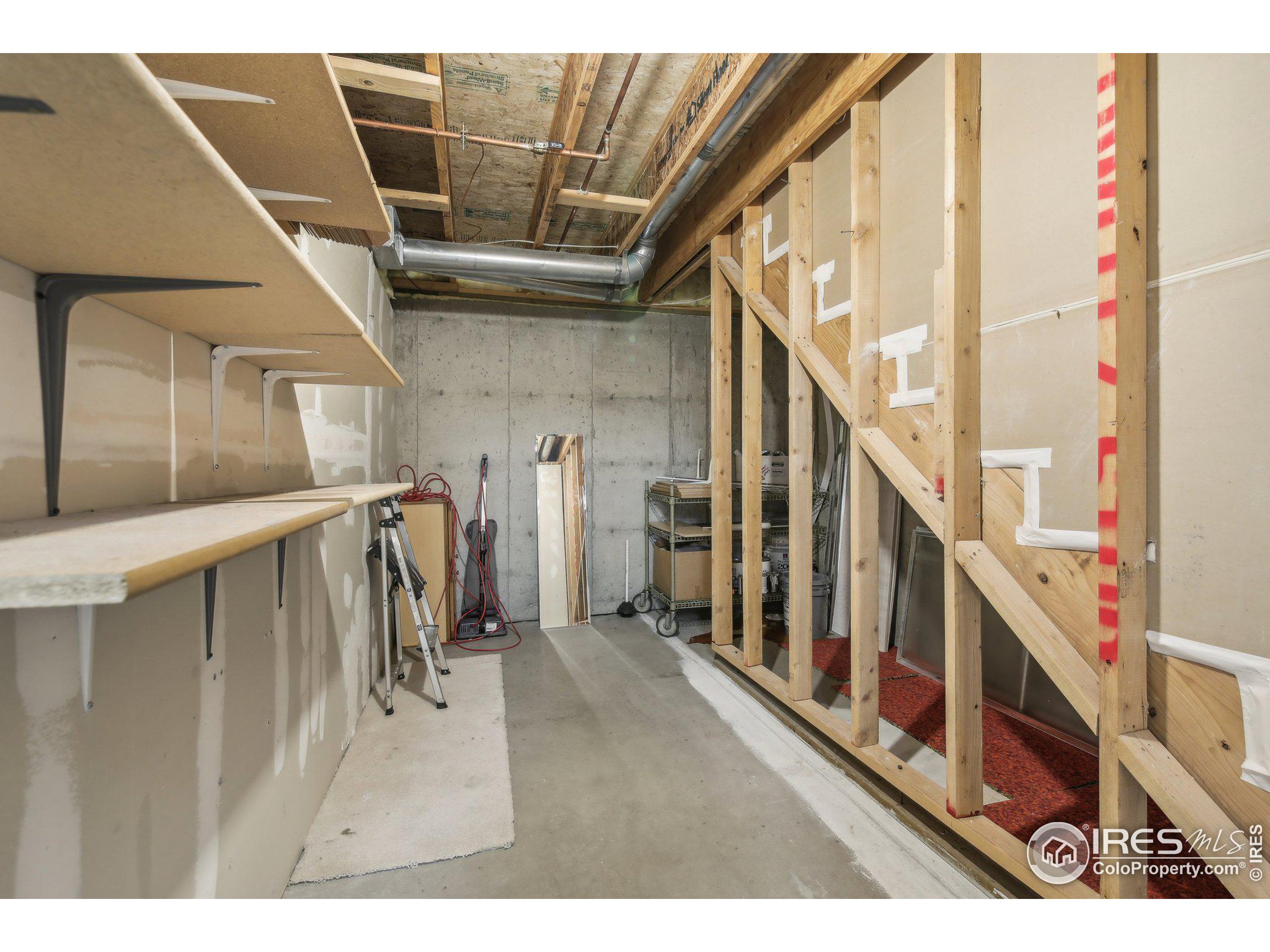 131 Mountain Shadows Ln