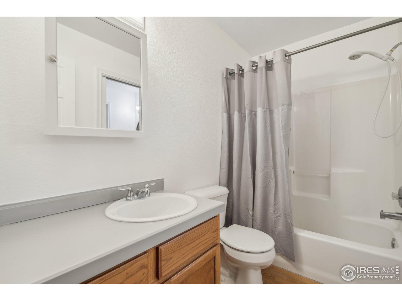 131 Mountain Shadows Ln