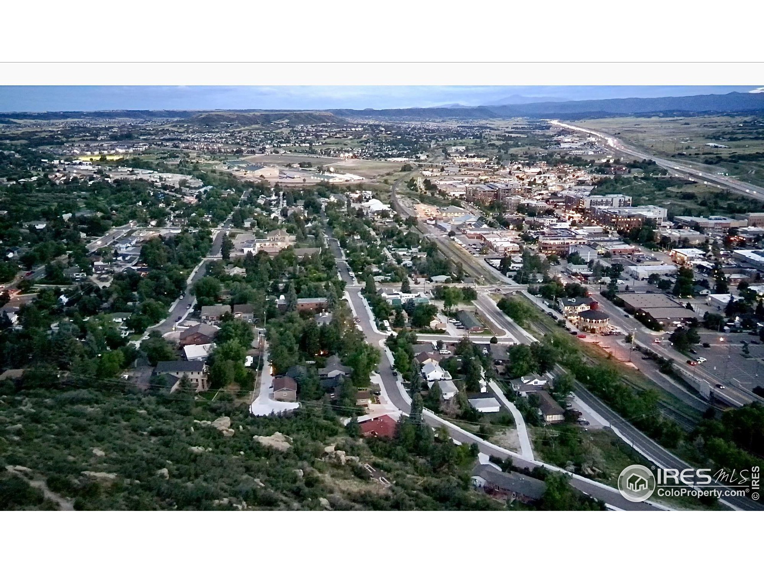 131 Mountain Shadows Ln