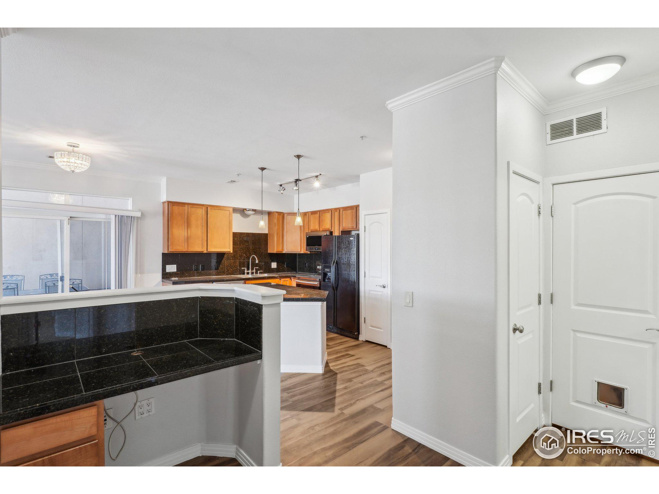 10184 Park Meadows Dr 1120