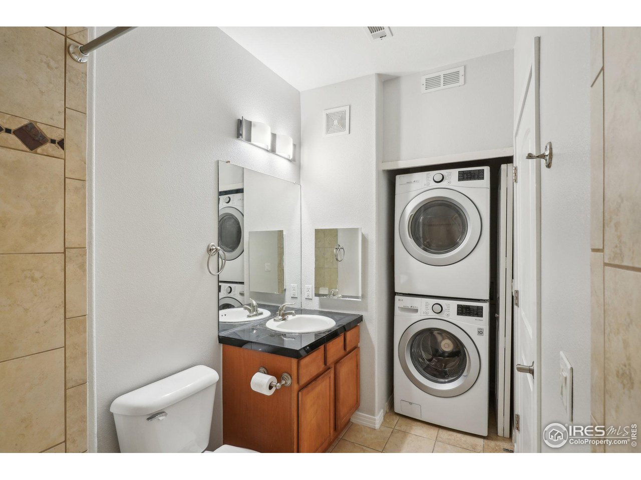 10184 Park Meadows Dr 1120