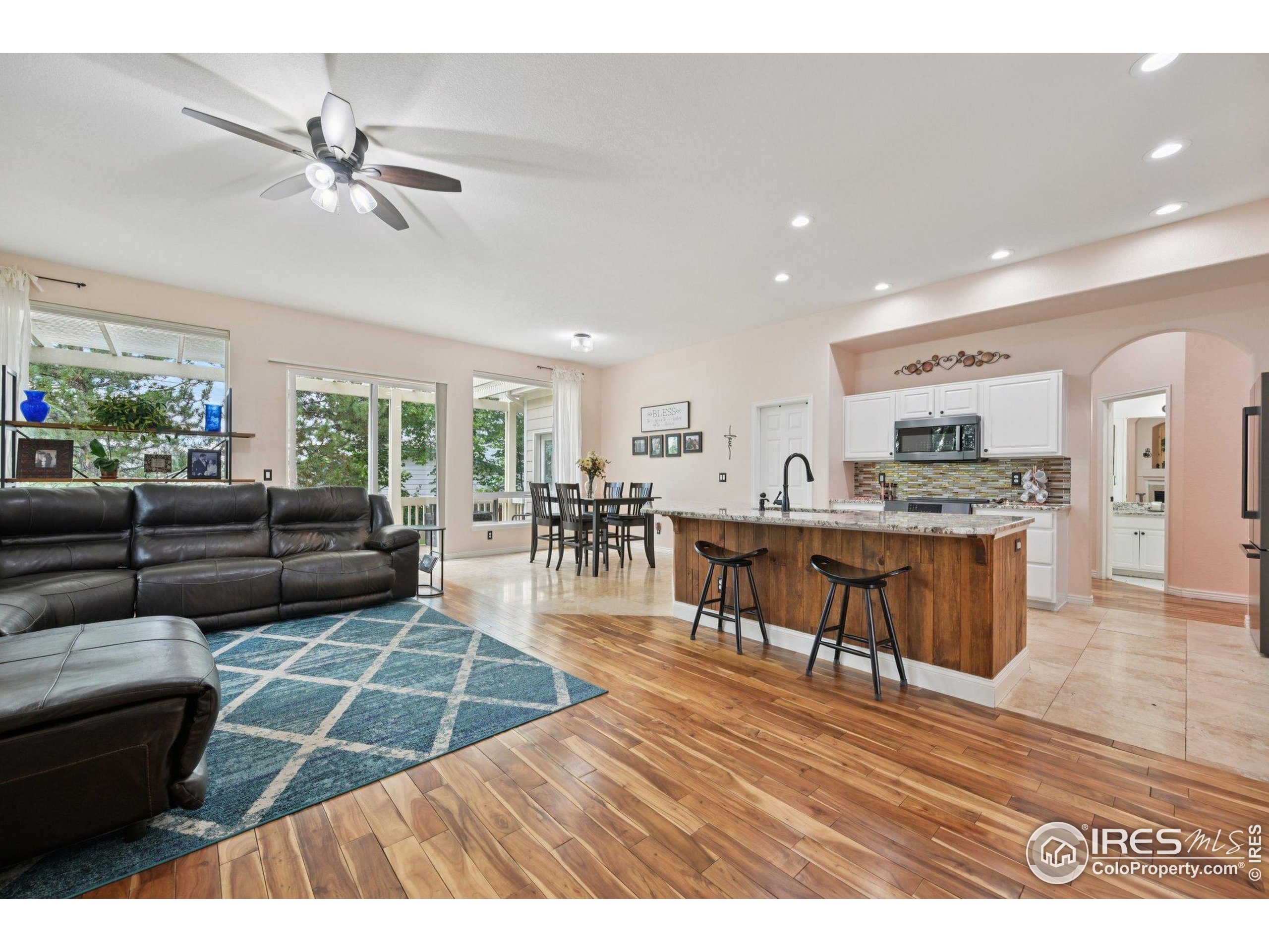 3991 Stampede Dr