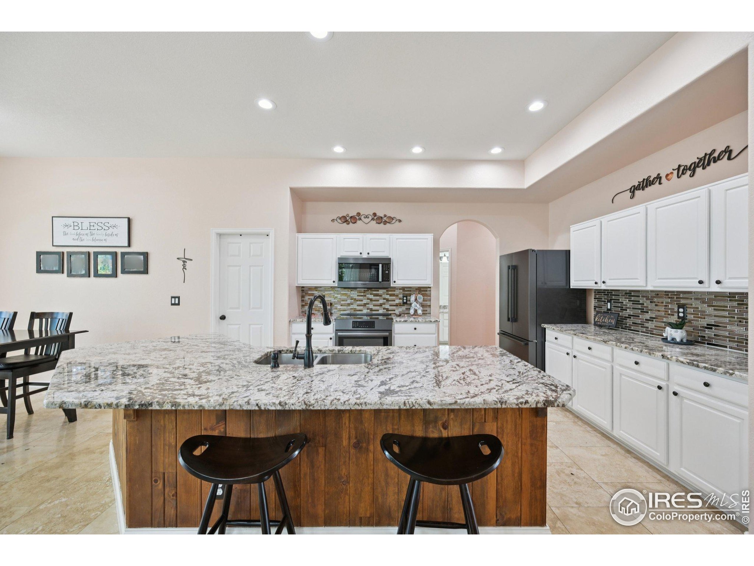 3991 Stampede Dr